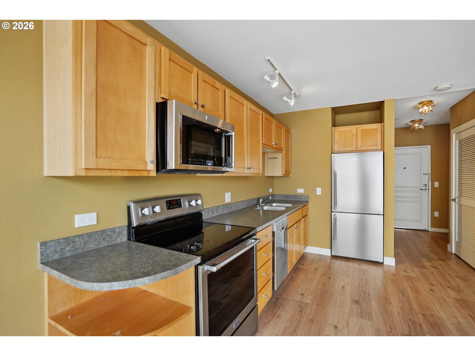 Photo #6: 445127200 Listing: Photo #6