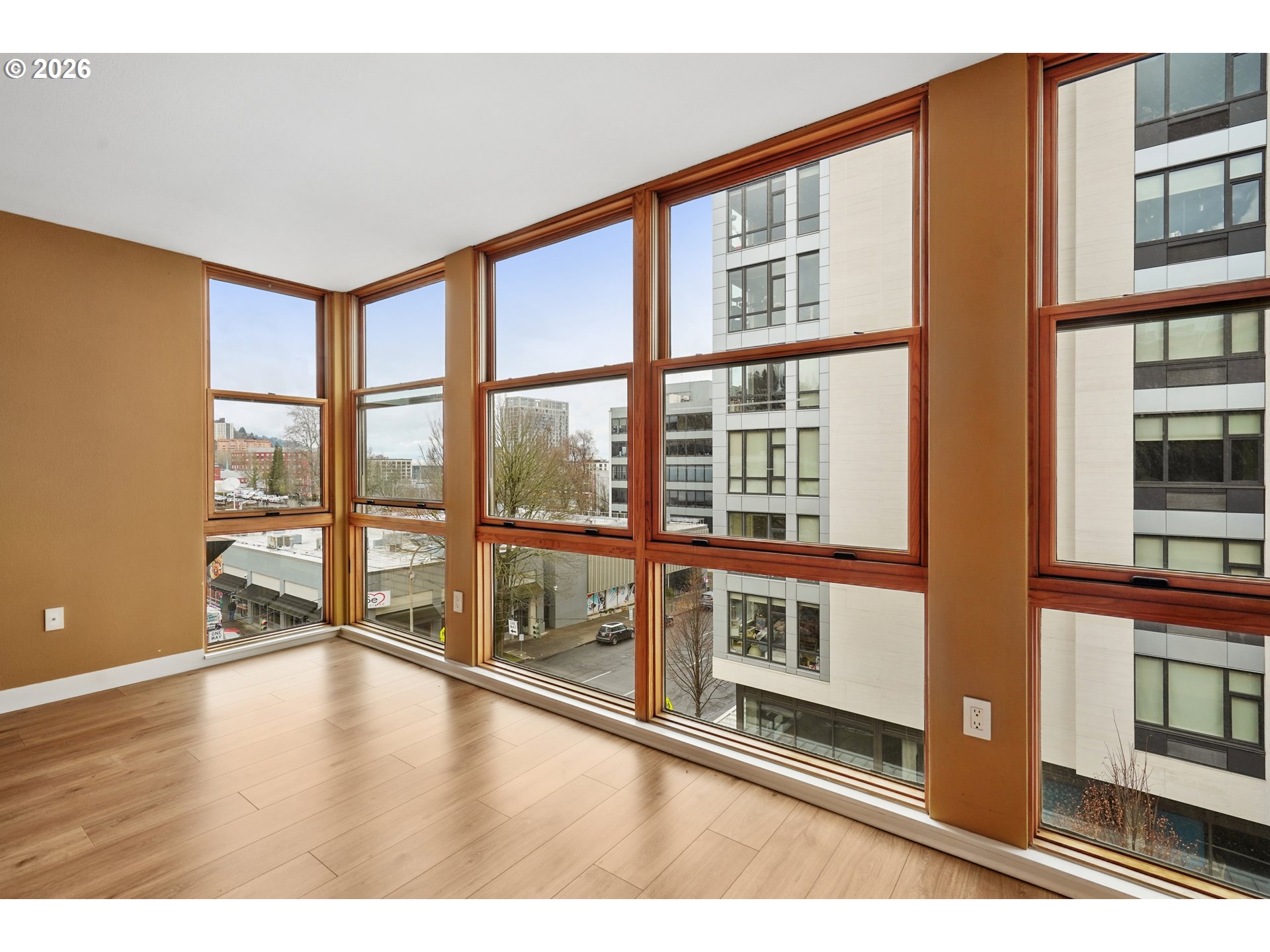 Photo #9: 445127200 Listing: Photo #9