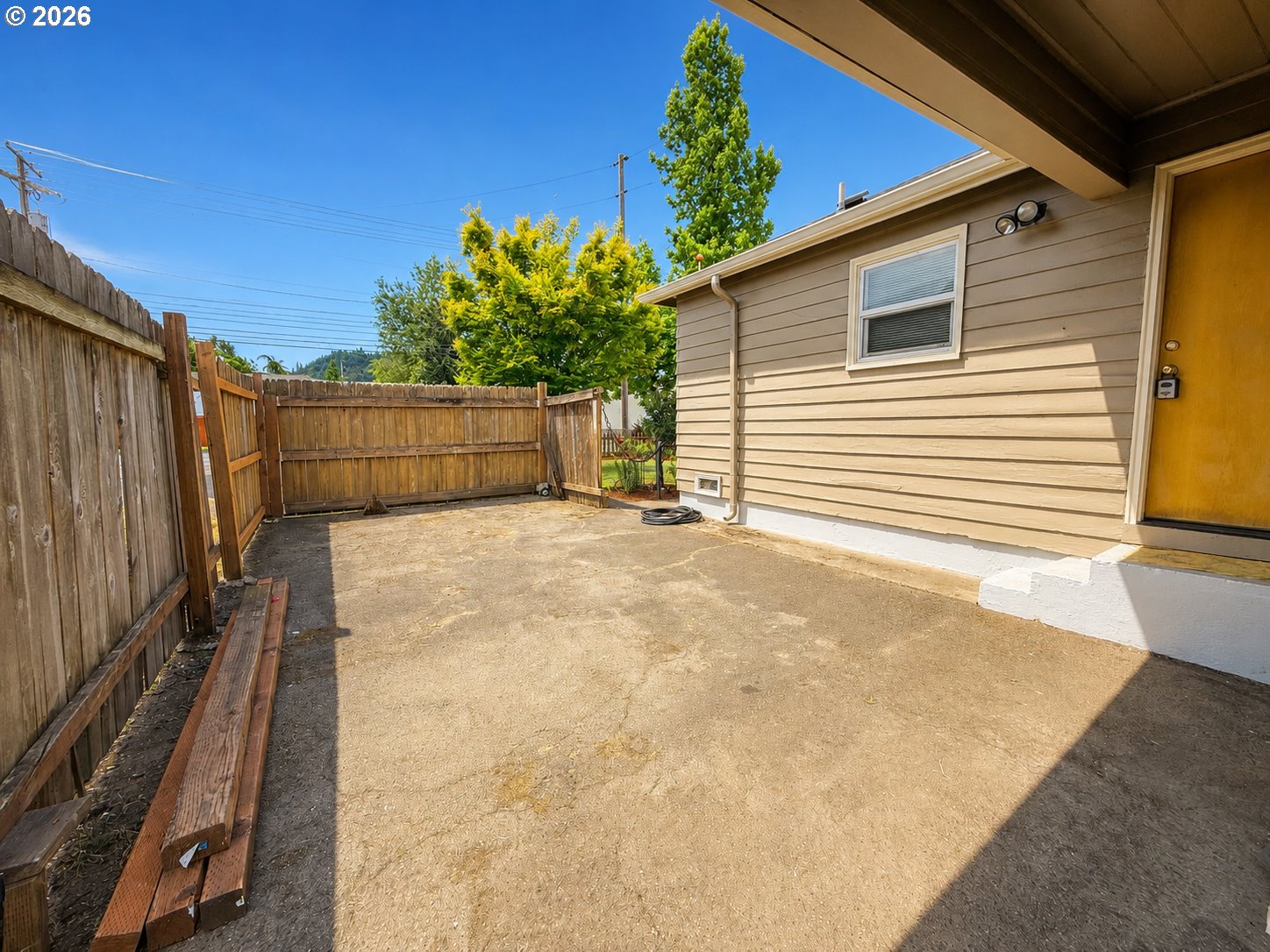 Property photo 4 of 20