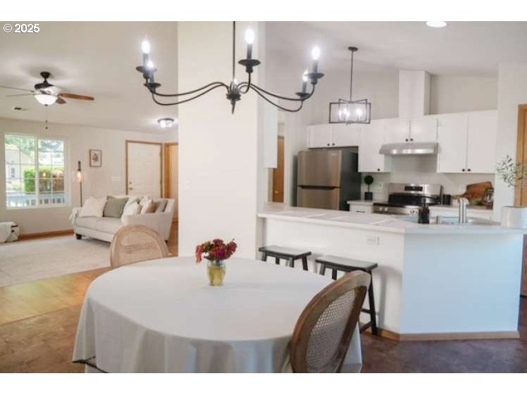 Photo #15: 447159551 Listing: Photo #15