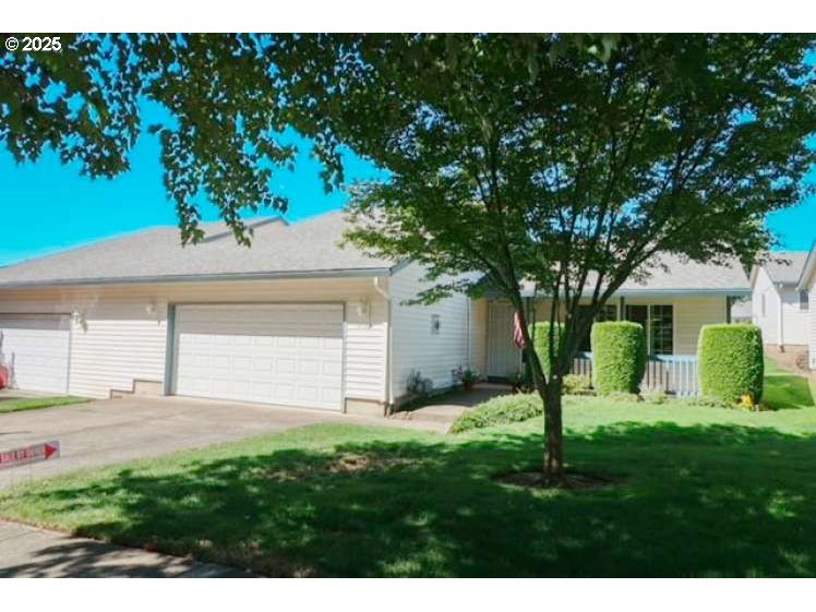 Photo #4: 447159551 Listing: Photo #4