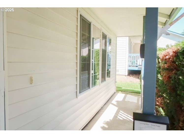 Photo #7: 447159551 Listing: Photo #7