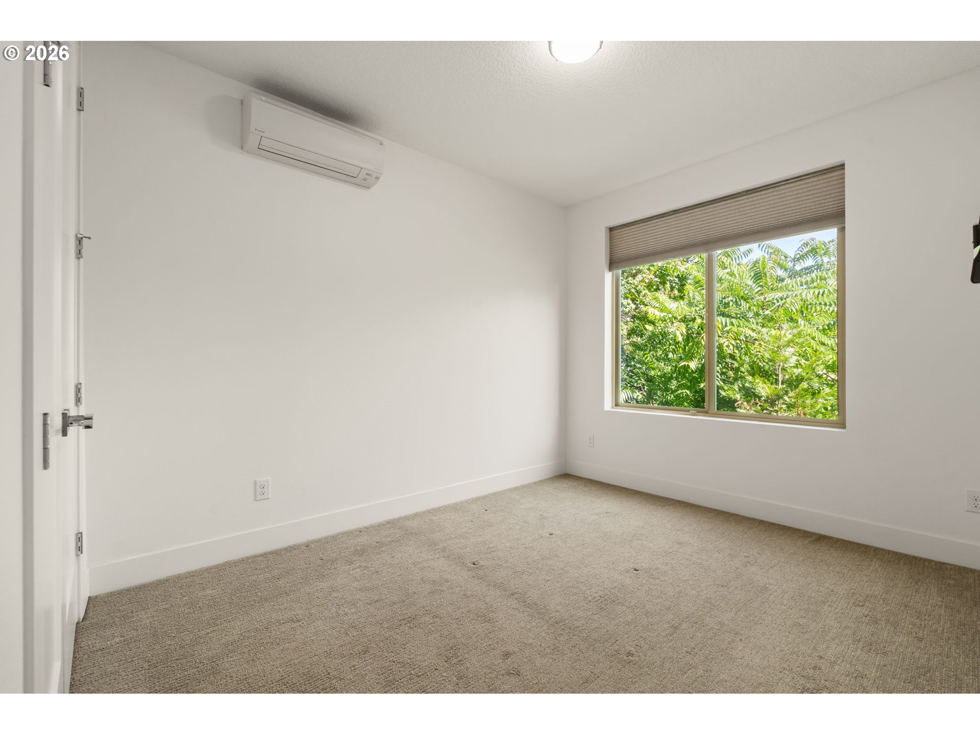 Property photo 21 of 27