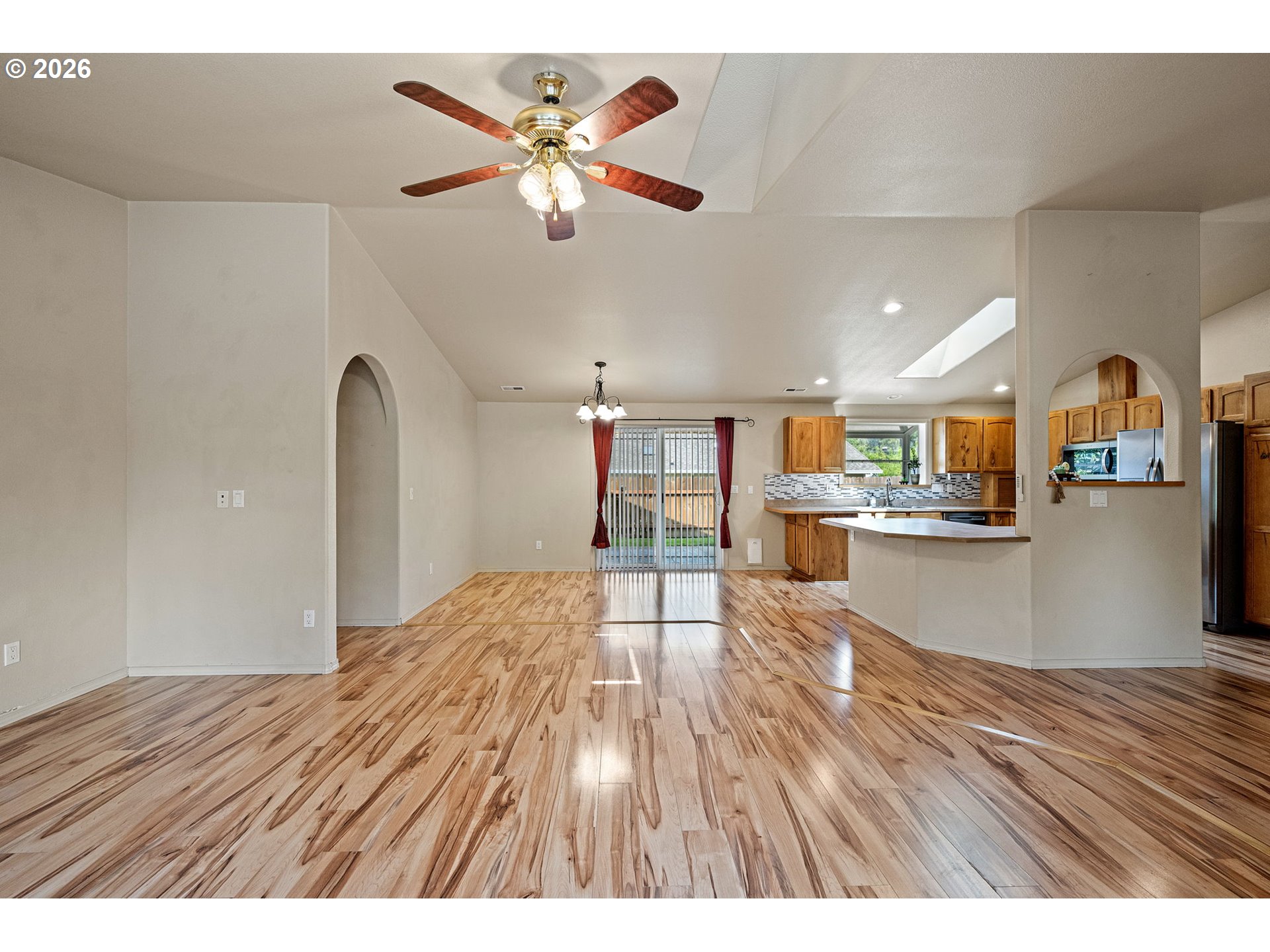 Property photo 11 of 40