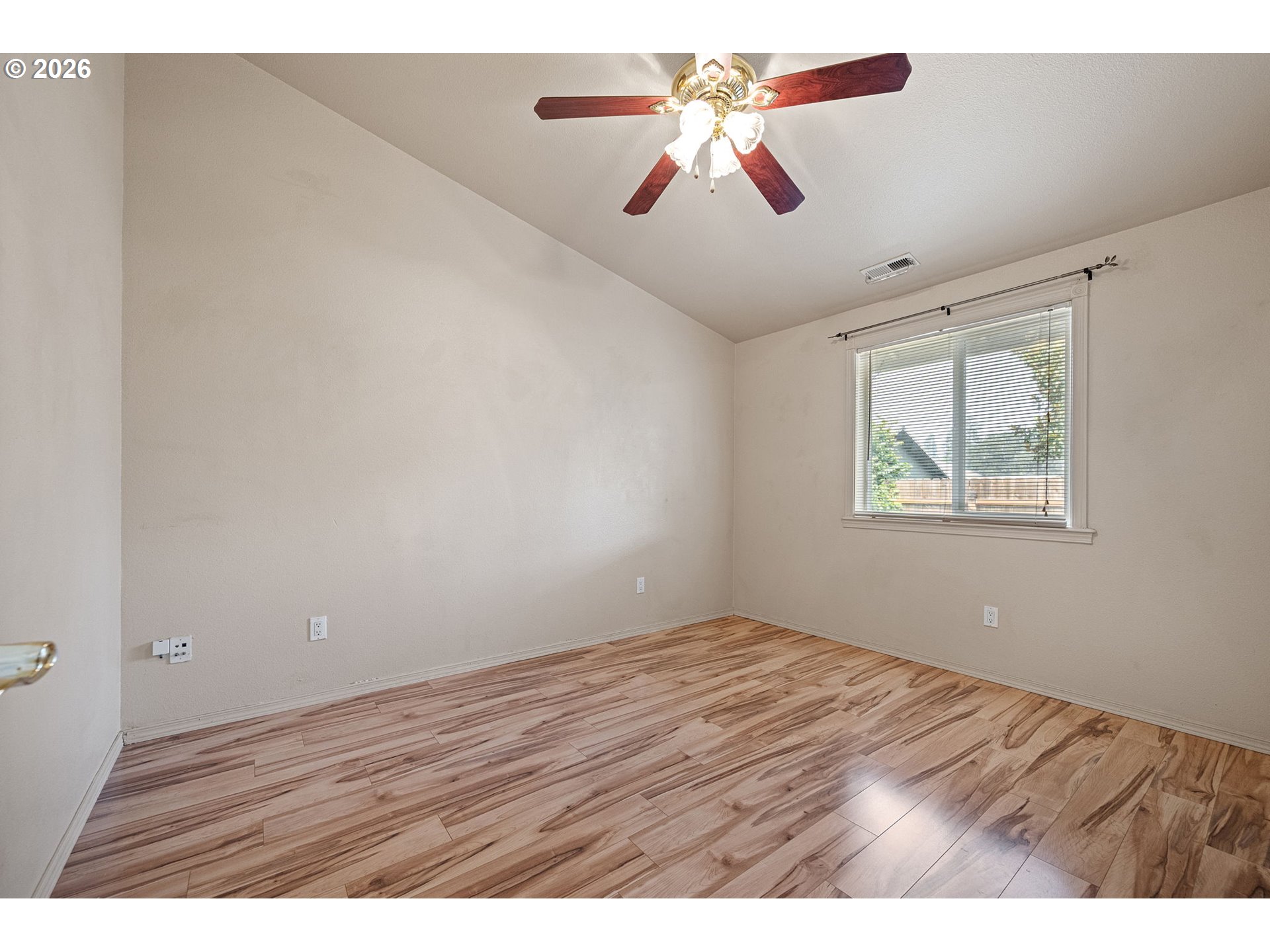Property photo 22 of 40