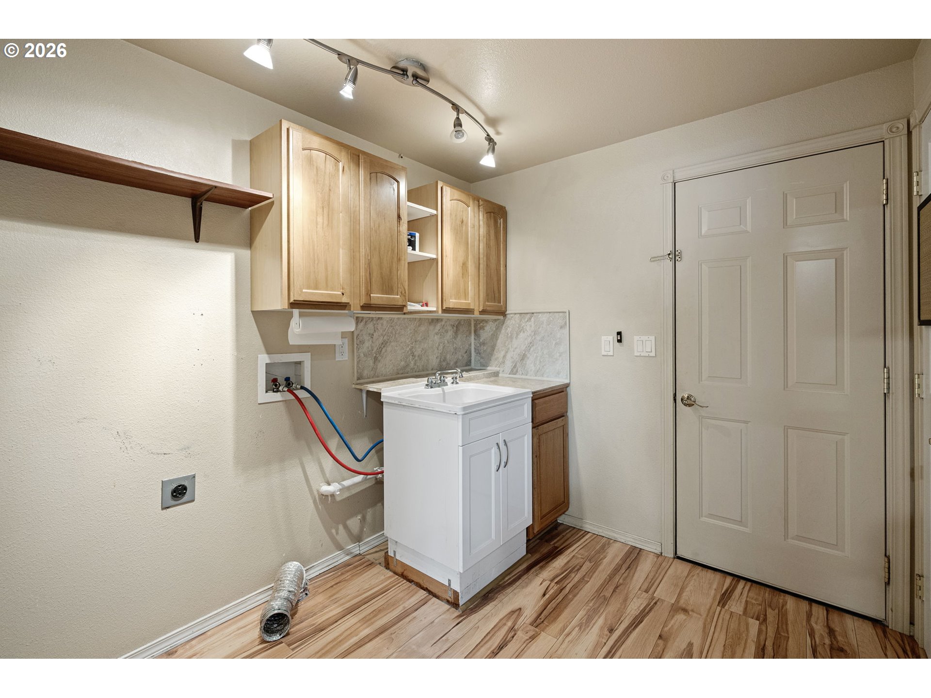 Property photo 32 of 40