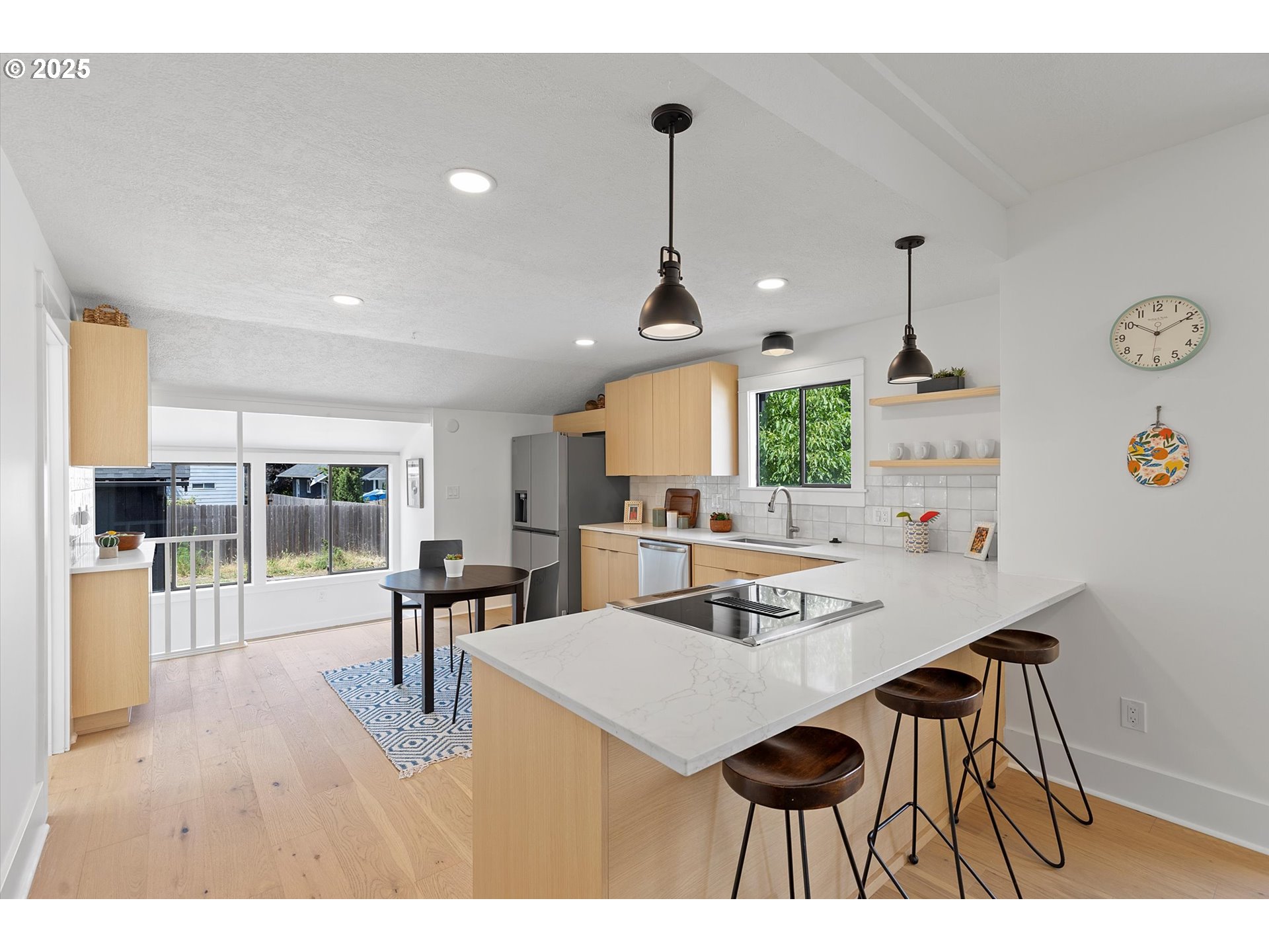 4727 NE 33RD AVE, Portland, OR, 97211