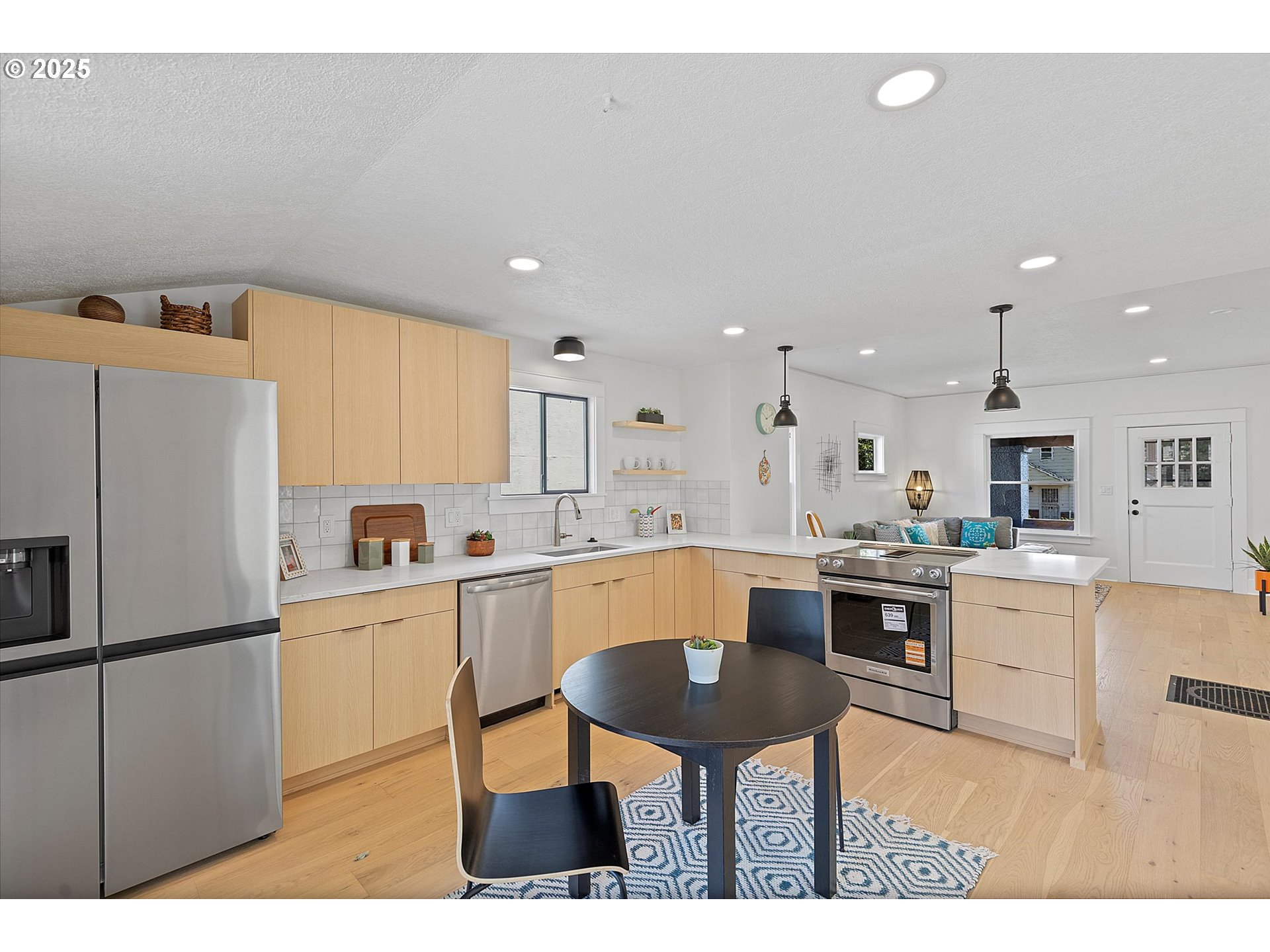 4727 NE 33RD AVE, Portland, OR, 97211