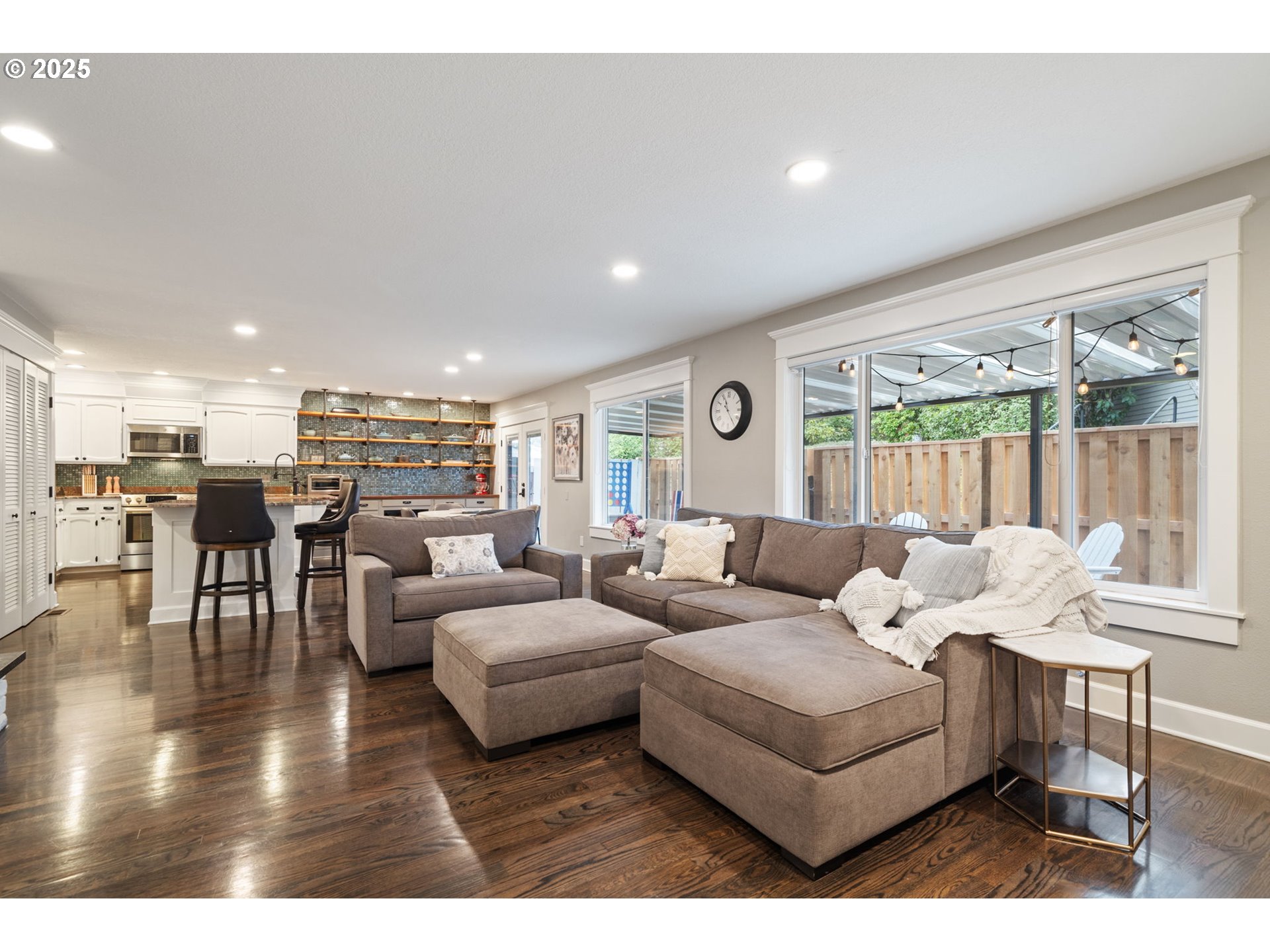 6275 CLUBHOUSE CIR, West Linn, OR, 97068