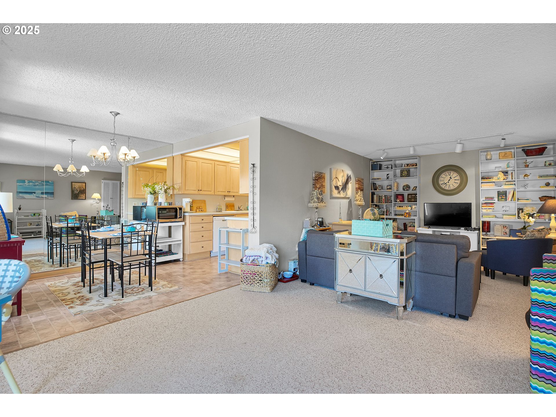 Photo #14: 448346638 Listing: Photo #14