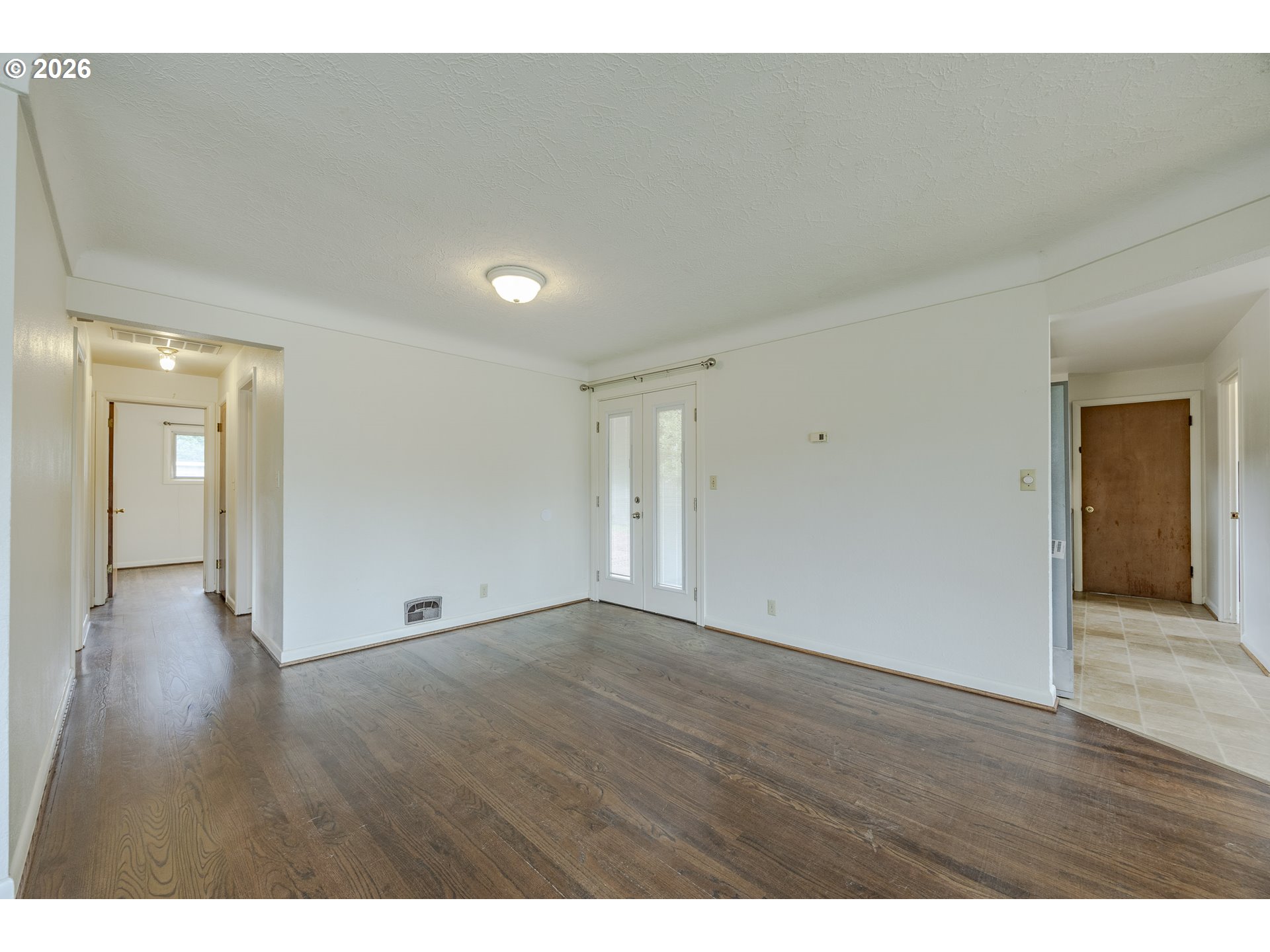 Property photo 13 of 36