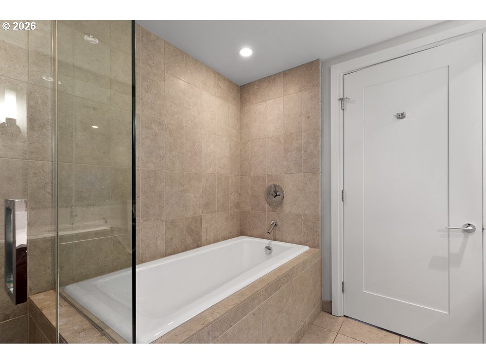 Photo #43: 448562985 Listing: Photo #43