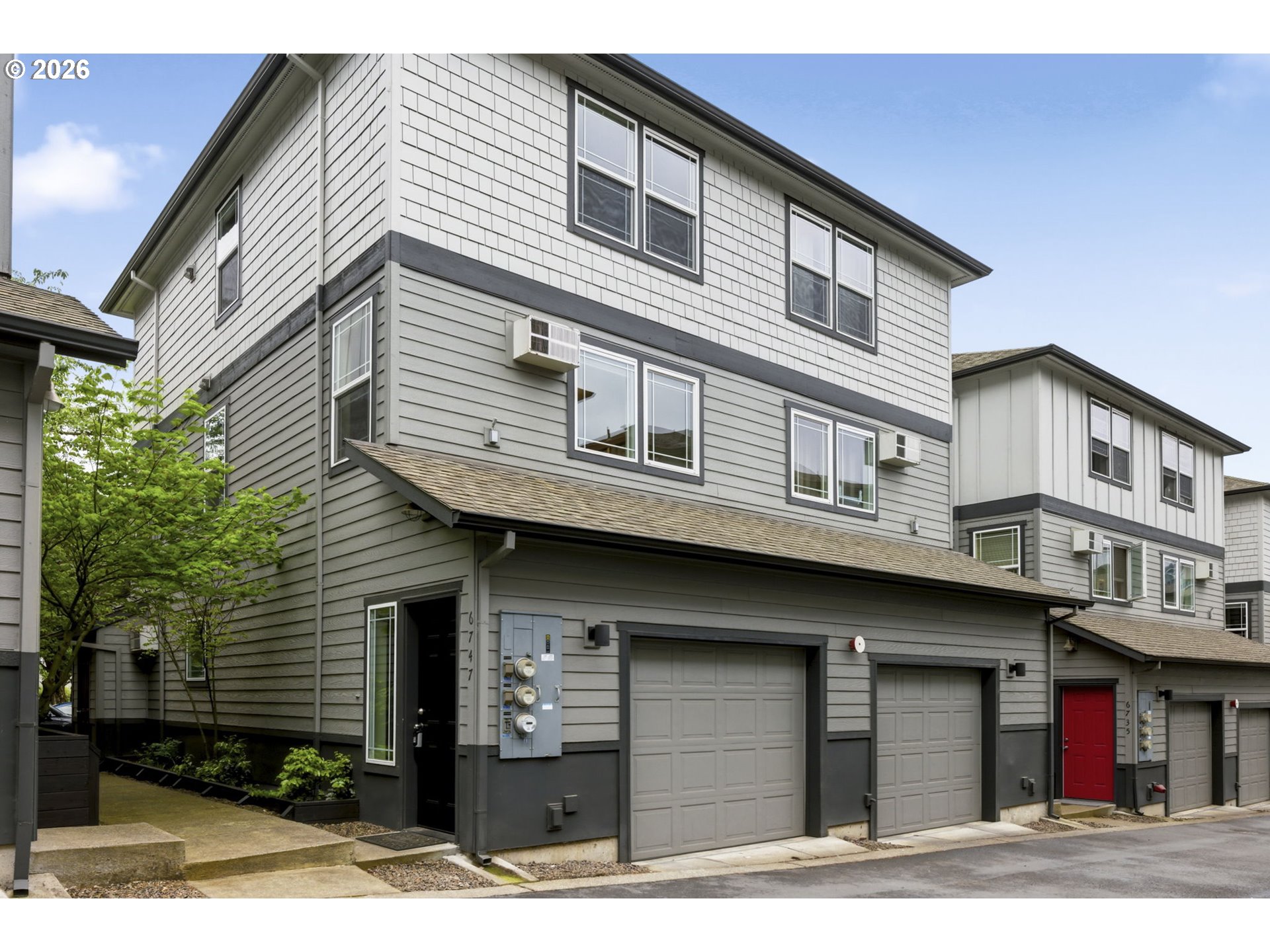6747 N SALEM AVE, Portland, OR, 97203