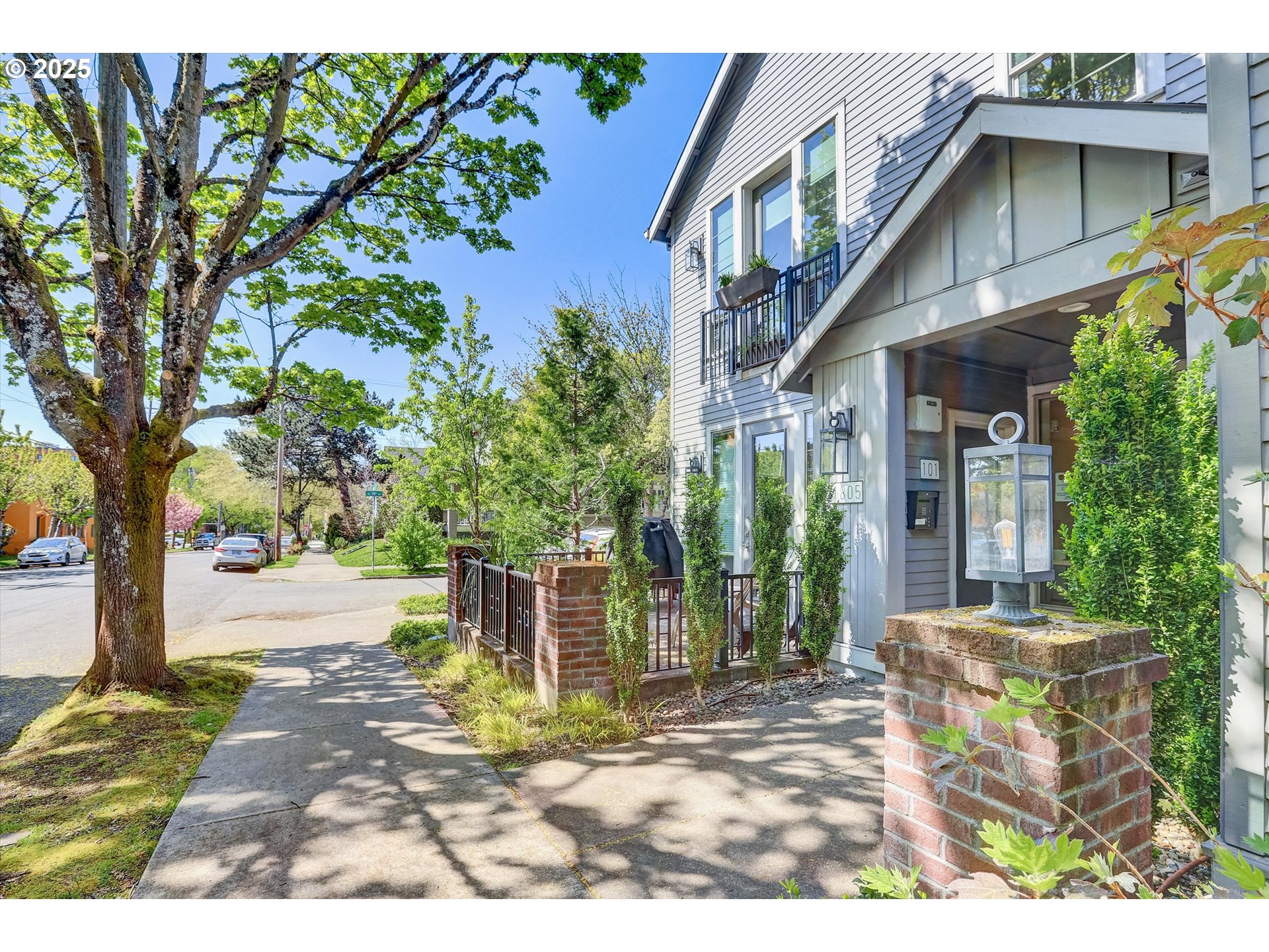 Photo #5: 448838284 Listing 