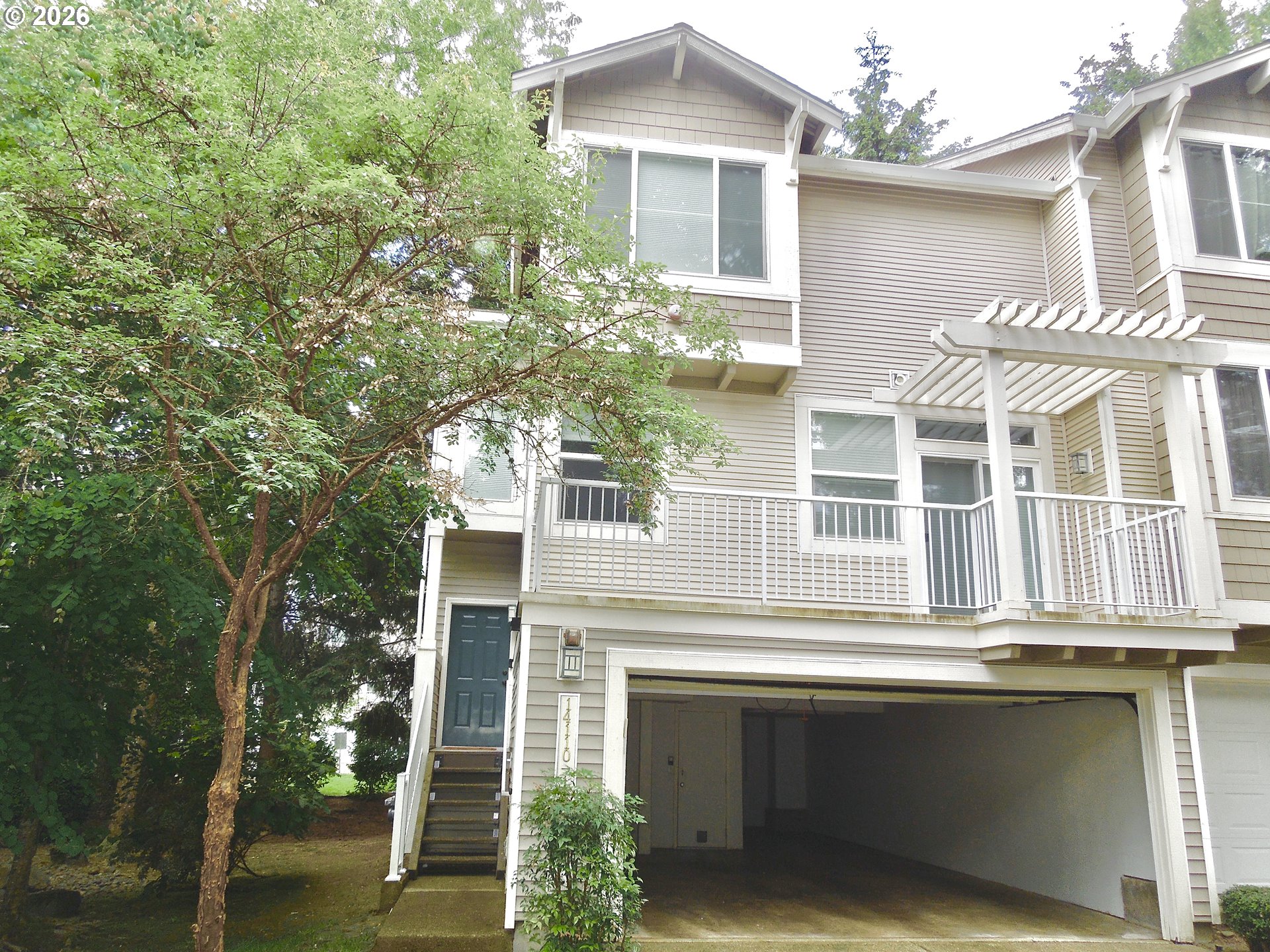 Photo #3: 448970079 Listing: Photo #3