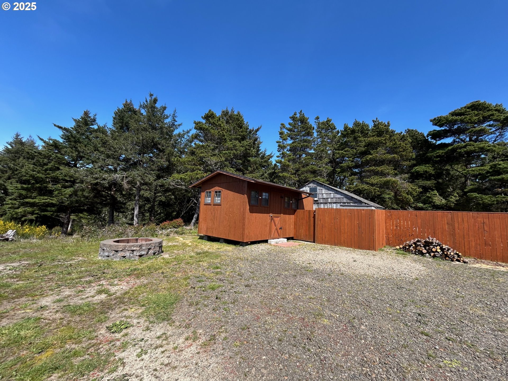 88433 2ND AVE, Florence, OR, 97439