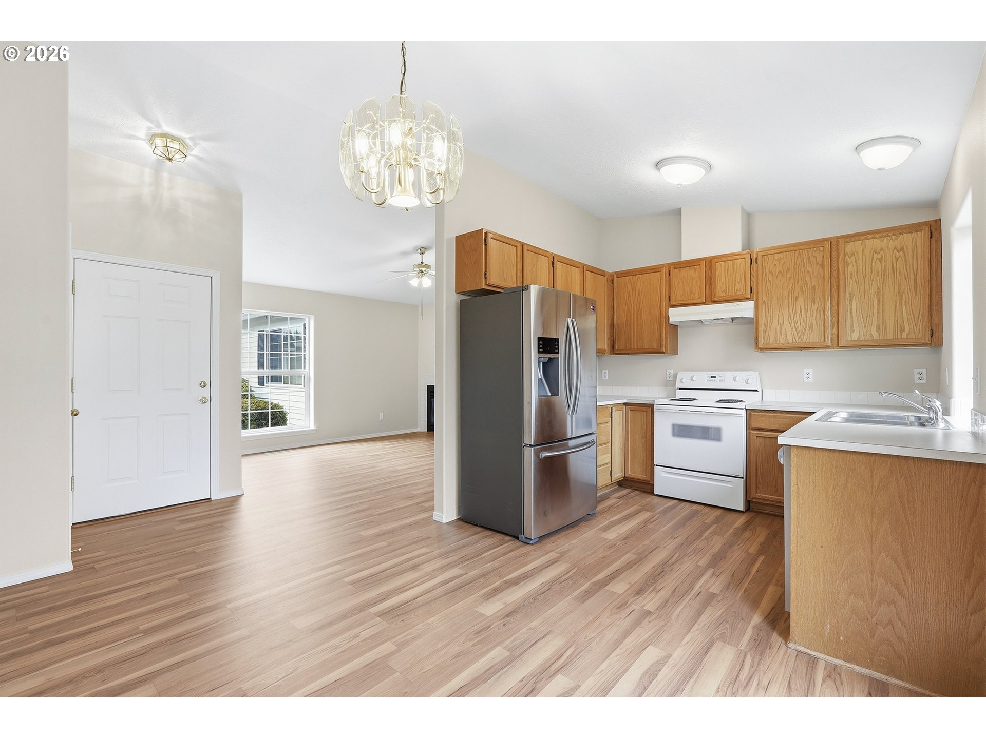 Photo #13: 450656308 Listing: Photo #13