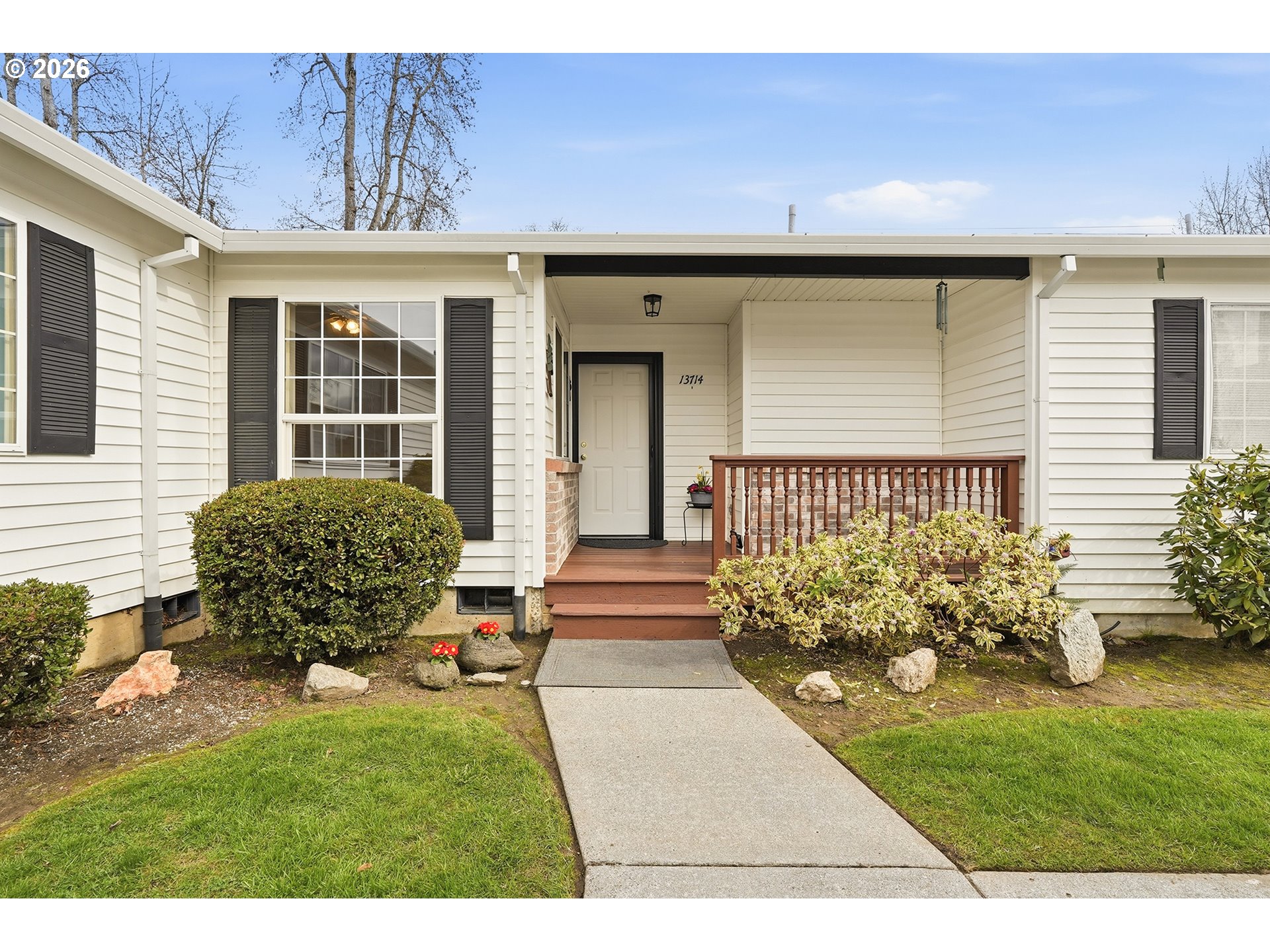 Photo #3: 450656308 Listing: Photo #3