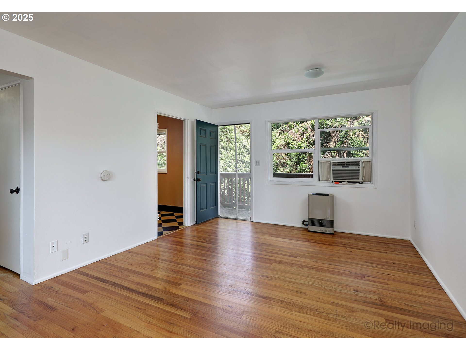 Photo #6: 450955941 Listing: Photo #6