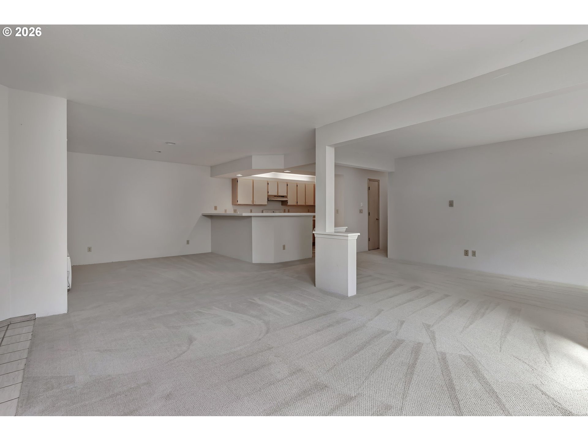 Photo #13: 451468358 Listing: Photo #13