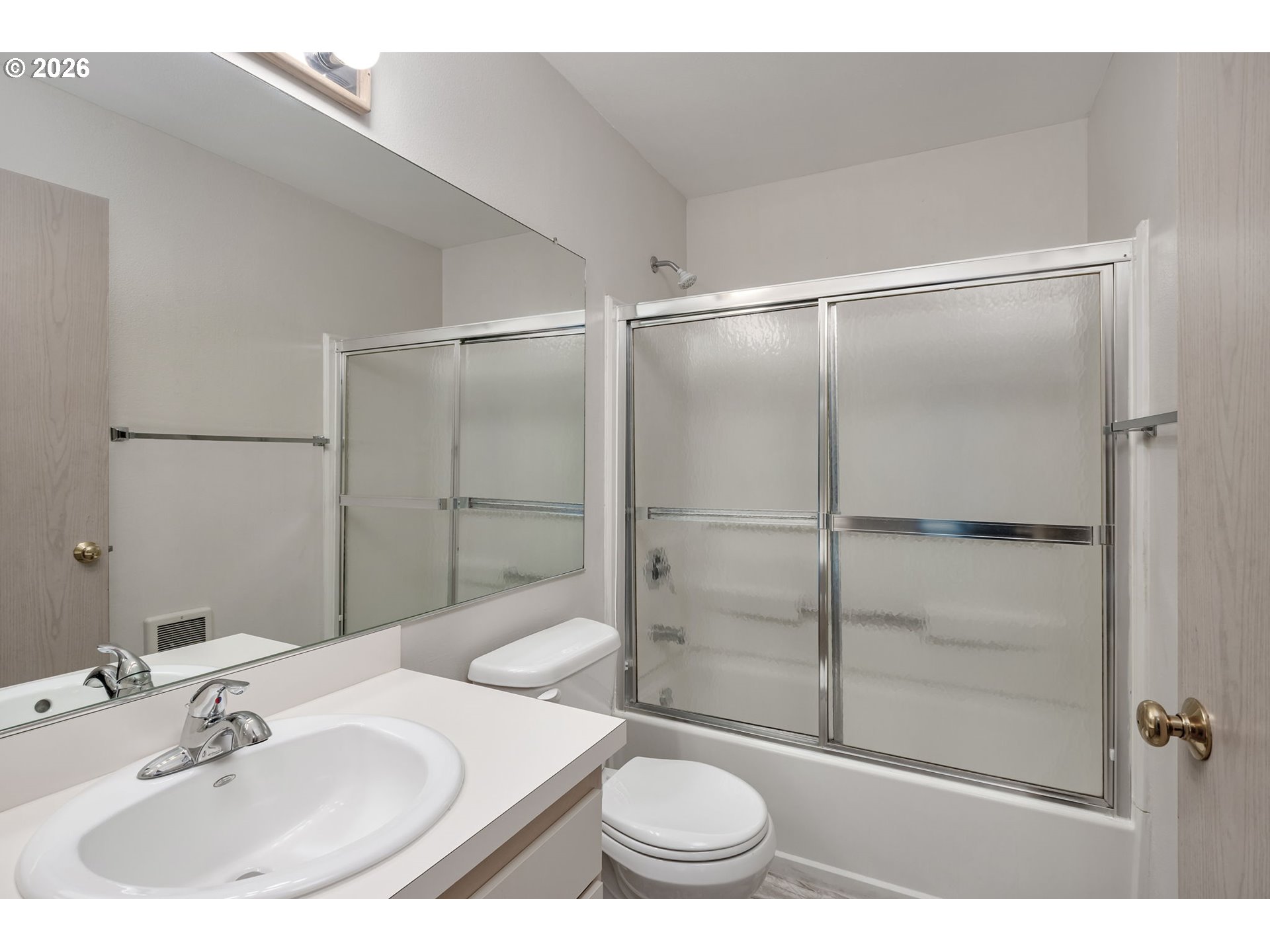 Photo #21: 451468358 Listing: Photo #21