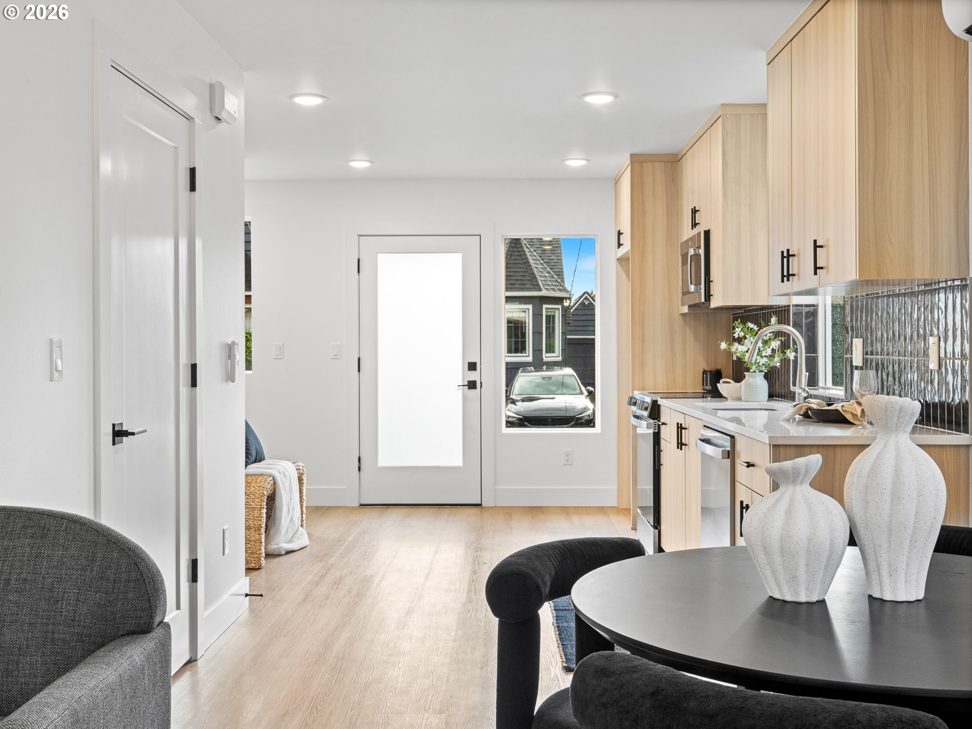 Photo #5: 452161423 Listing: Photo #5