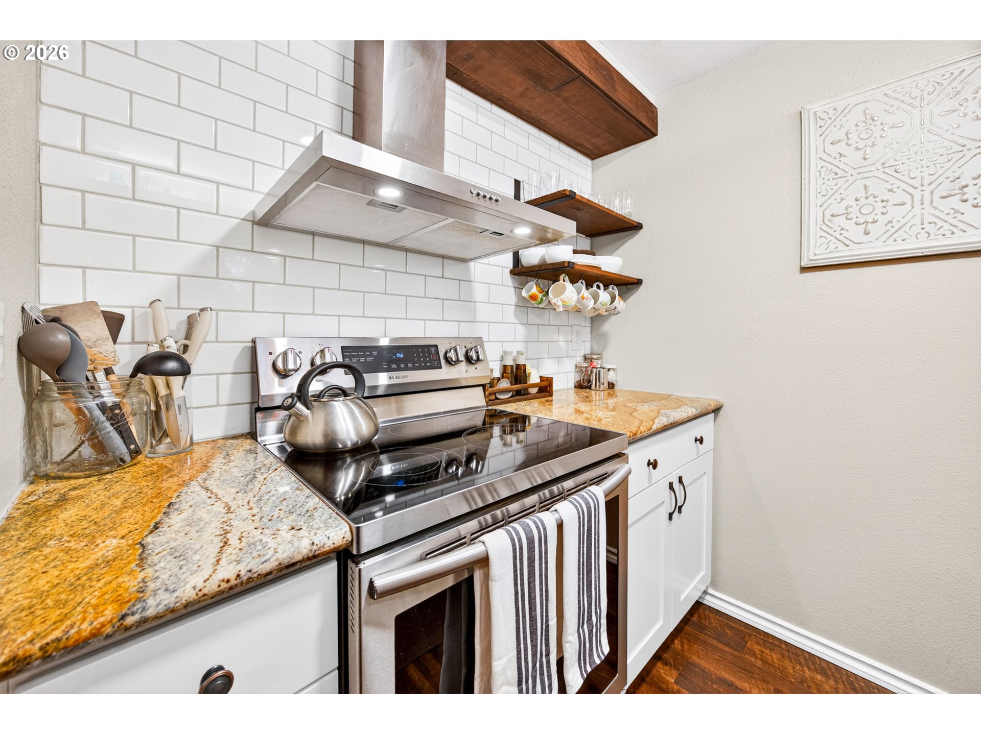 Photo #6: 452344793 Listing: Photo #6