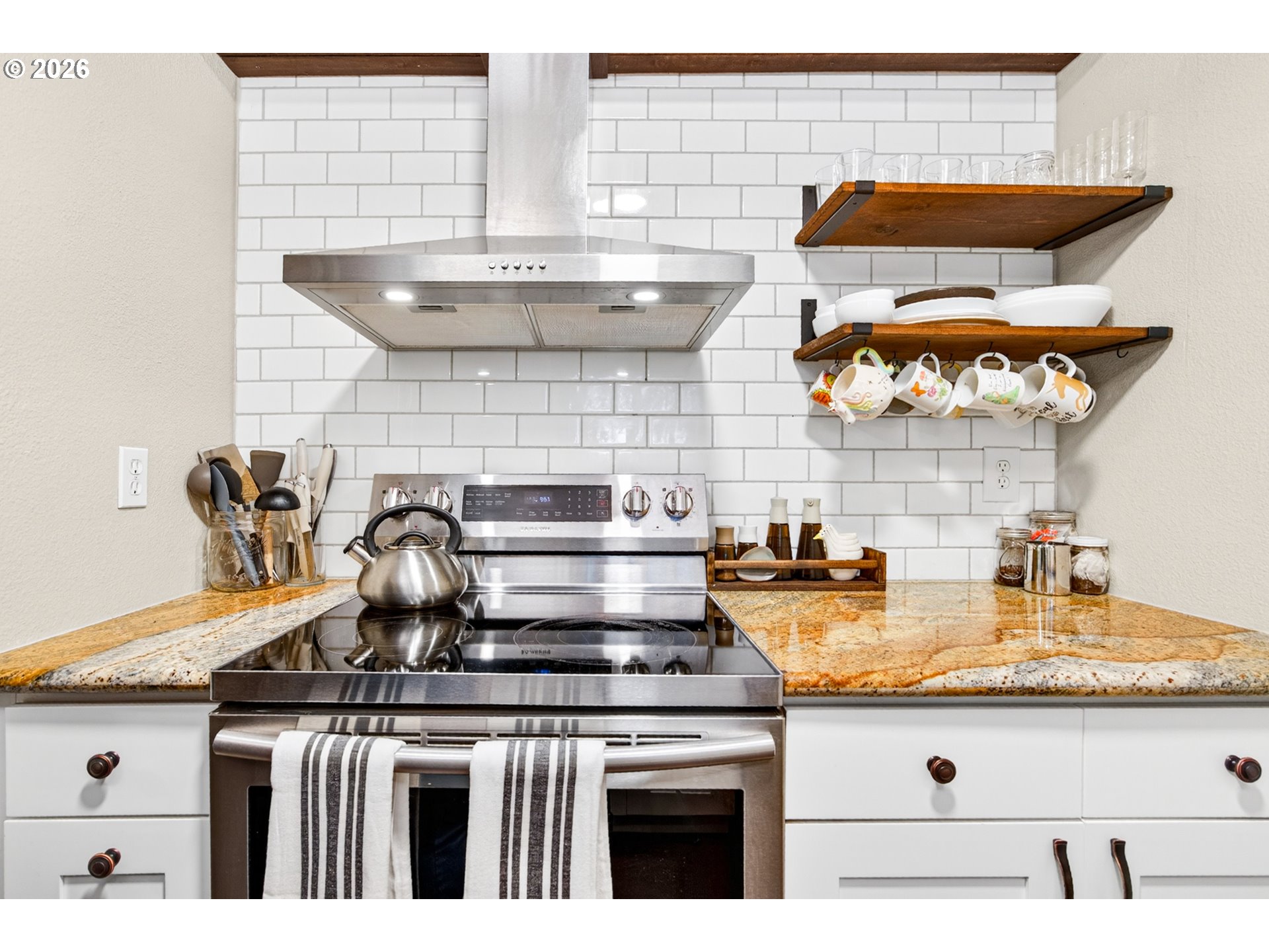 Photo #8: 452344793 Listing: Photo #8