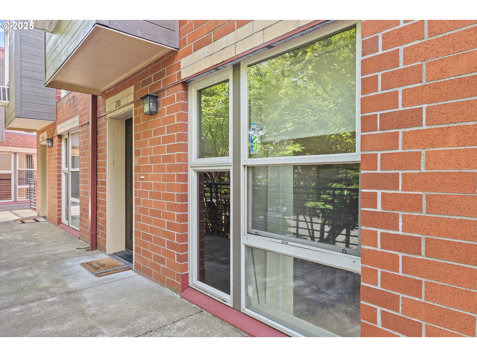 Photo #2: 452510350 Listing: Photo #2