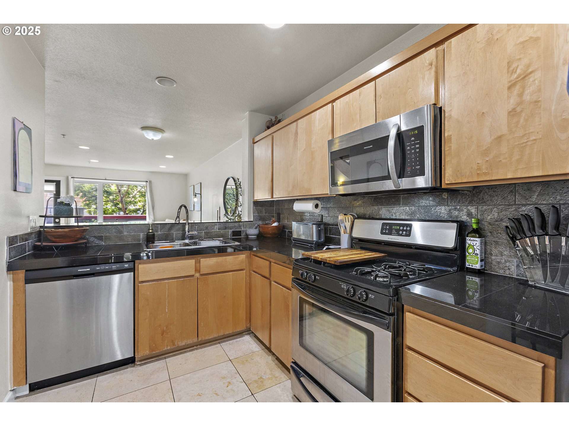 Photo #24: 452510350 Listing: Photo #24