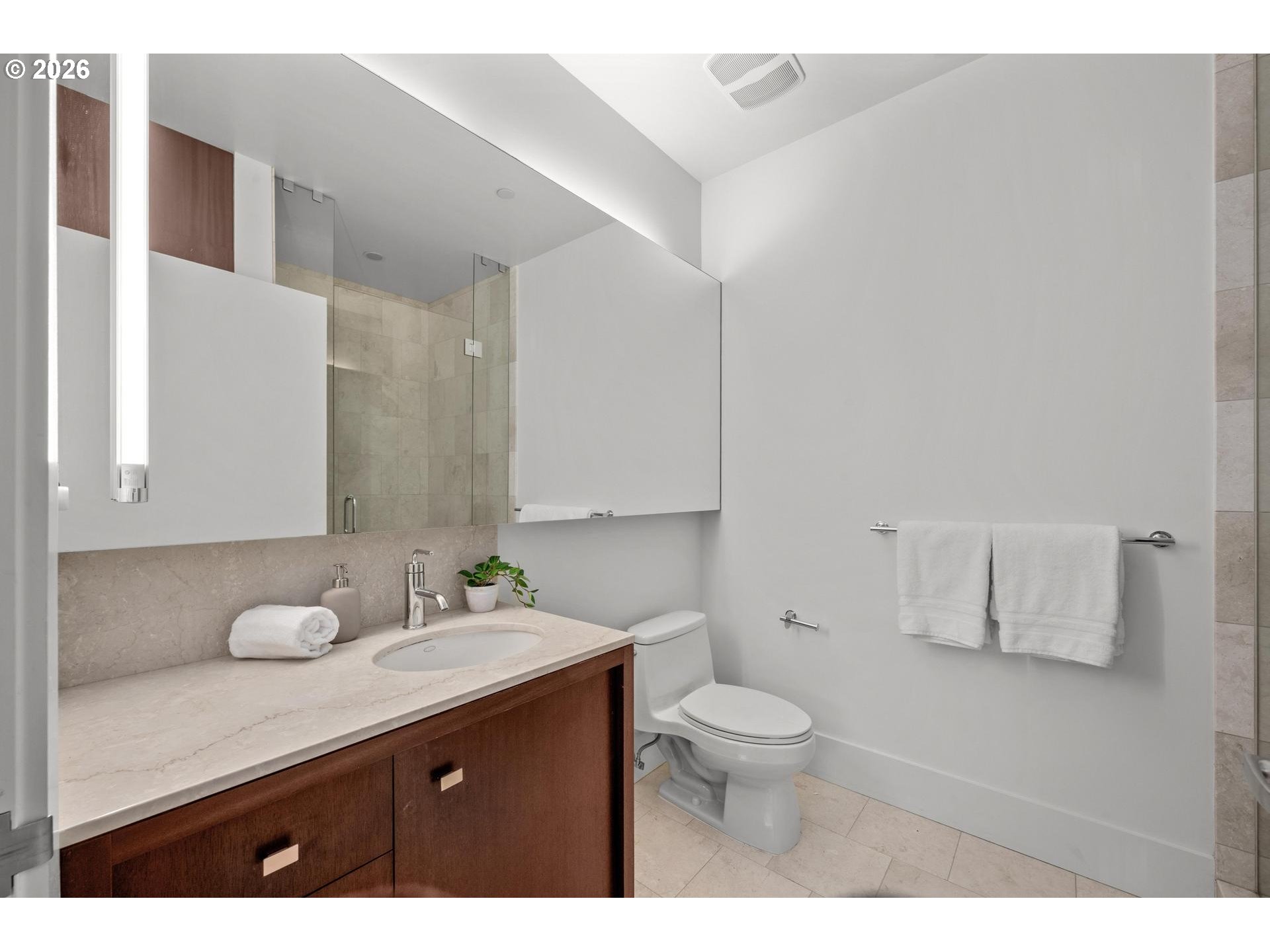 Photo #25: 452688611 Listing: Photo #25