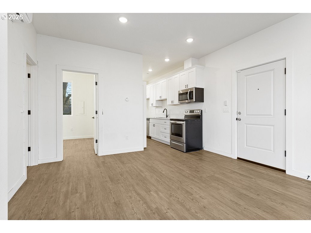 Photo #7: 452925281 Listing: Photo #7