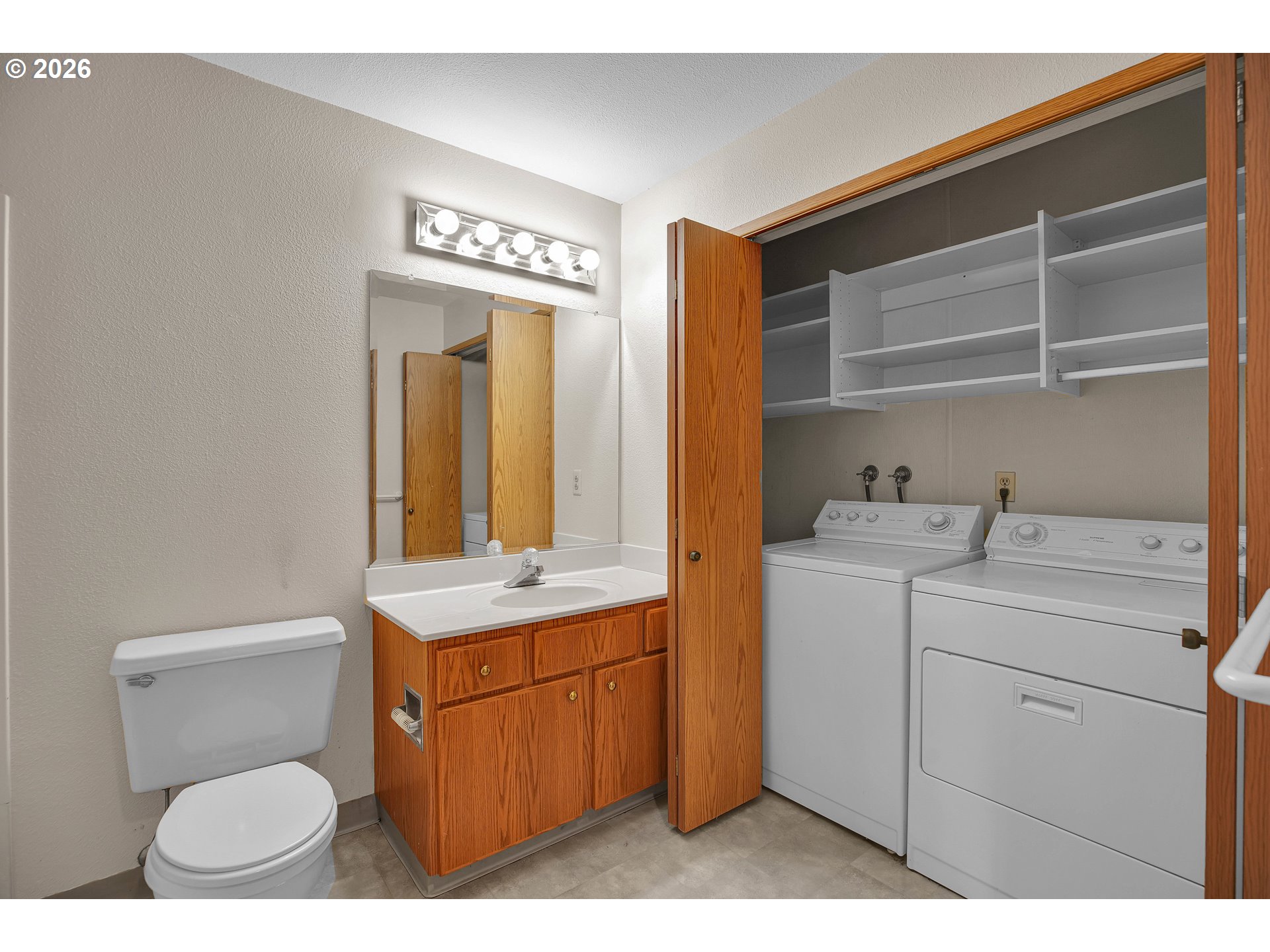 Photo #17: 453044462 Listing: Photo #17