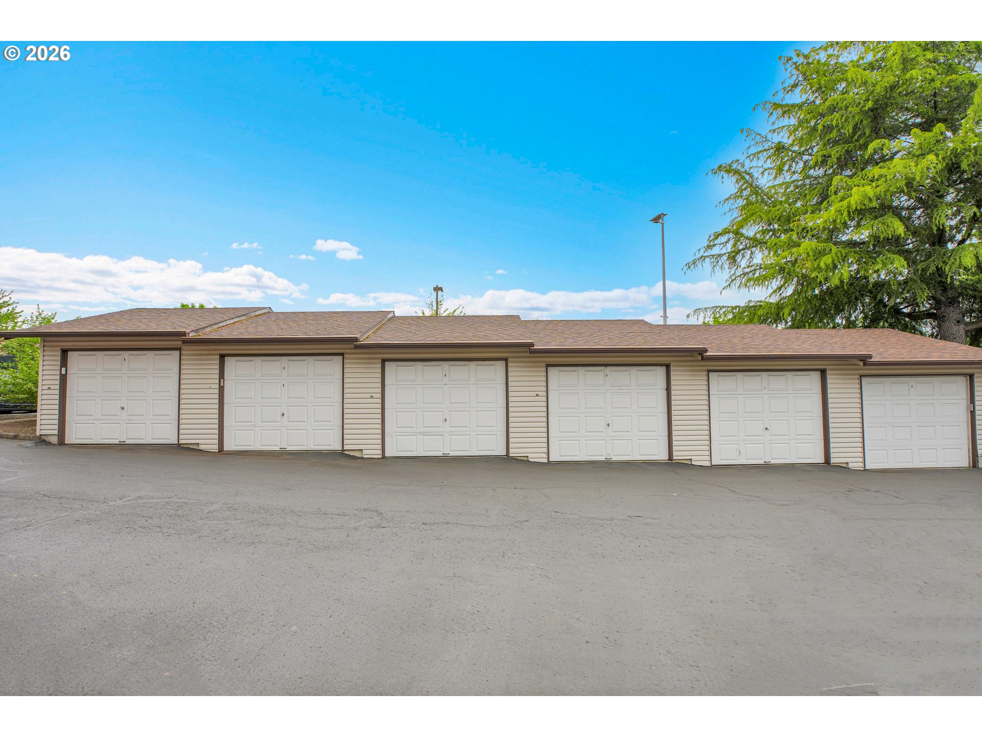 Photo #10: 453044462 Listing: Photo #10