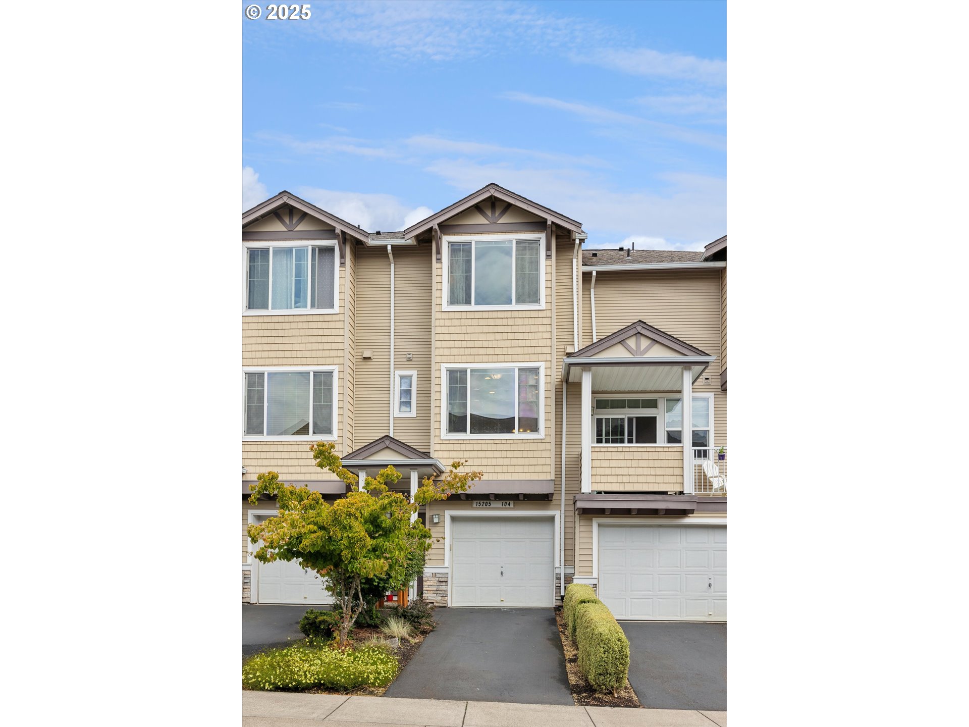 Photo #2: 453442764 Listing: Photo #2