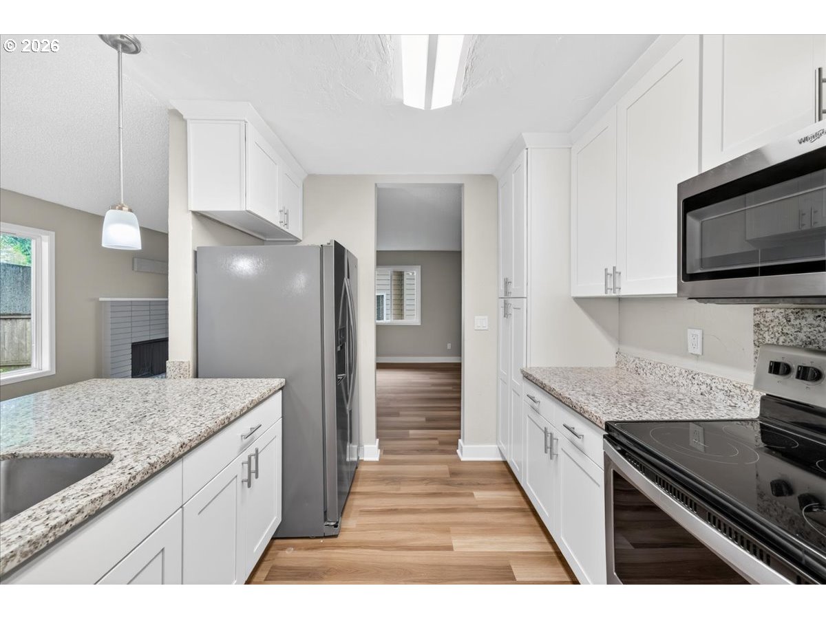 Photo #8: 453621884 Listing: Photo #8