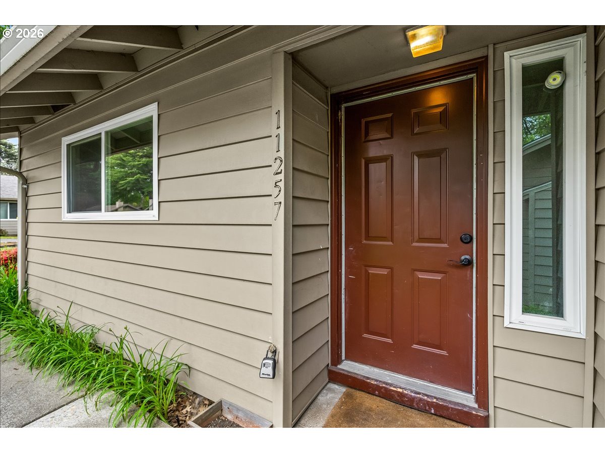 Photo #2: 453621884 Listing: Photo #2