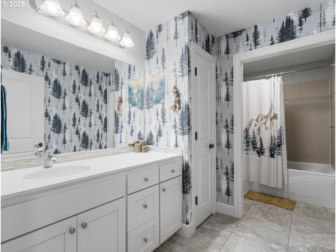 Photo #22: 453647932 Listing: Photo #22