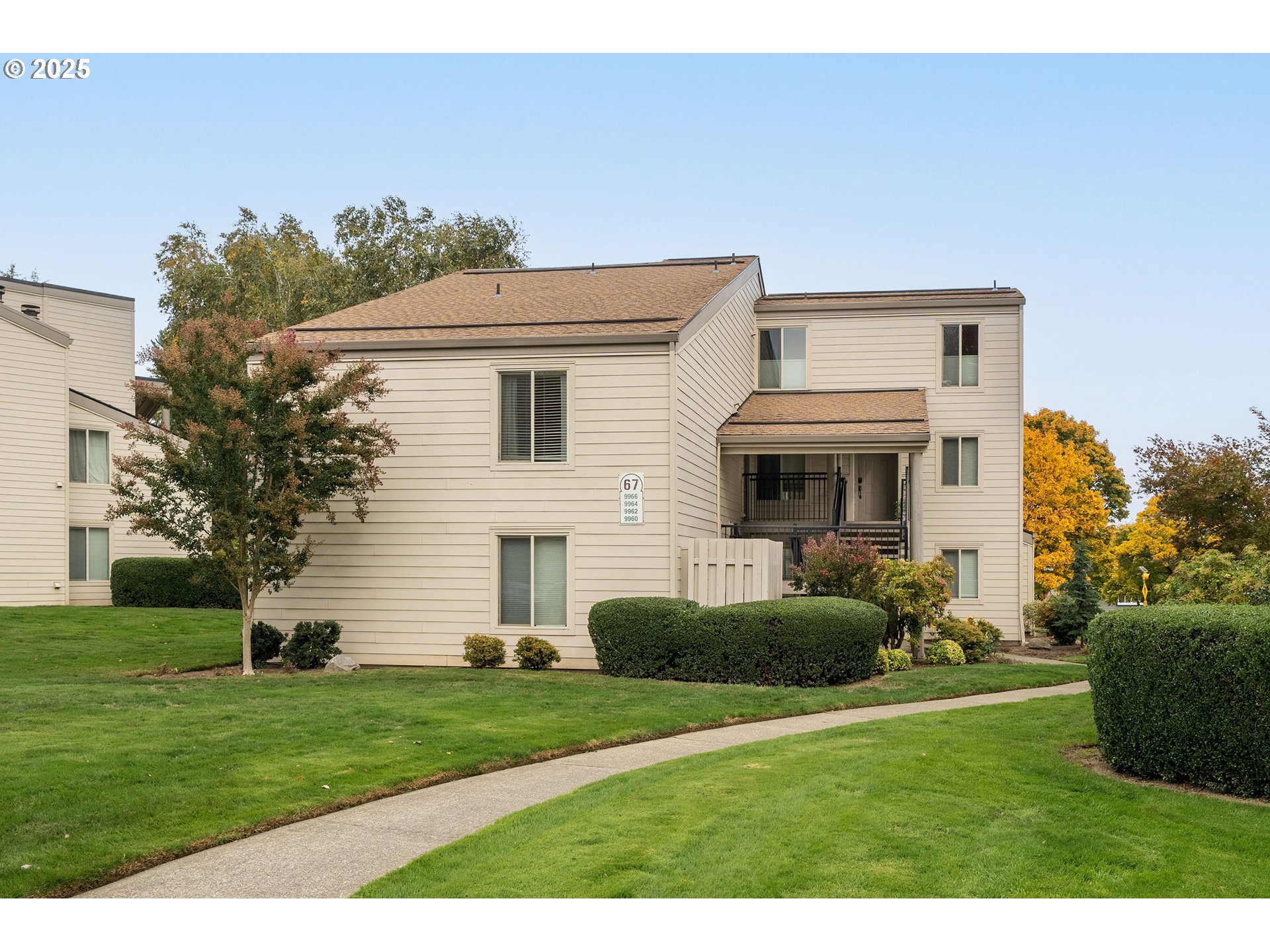 Photo #1: 454302939 Listing: Photo #1