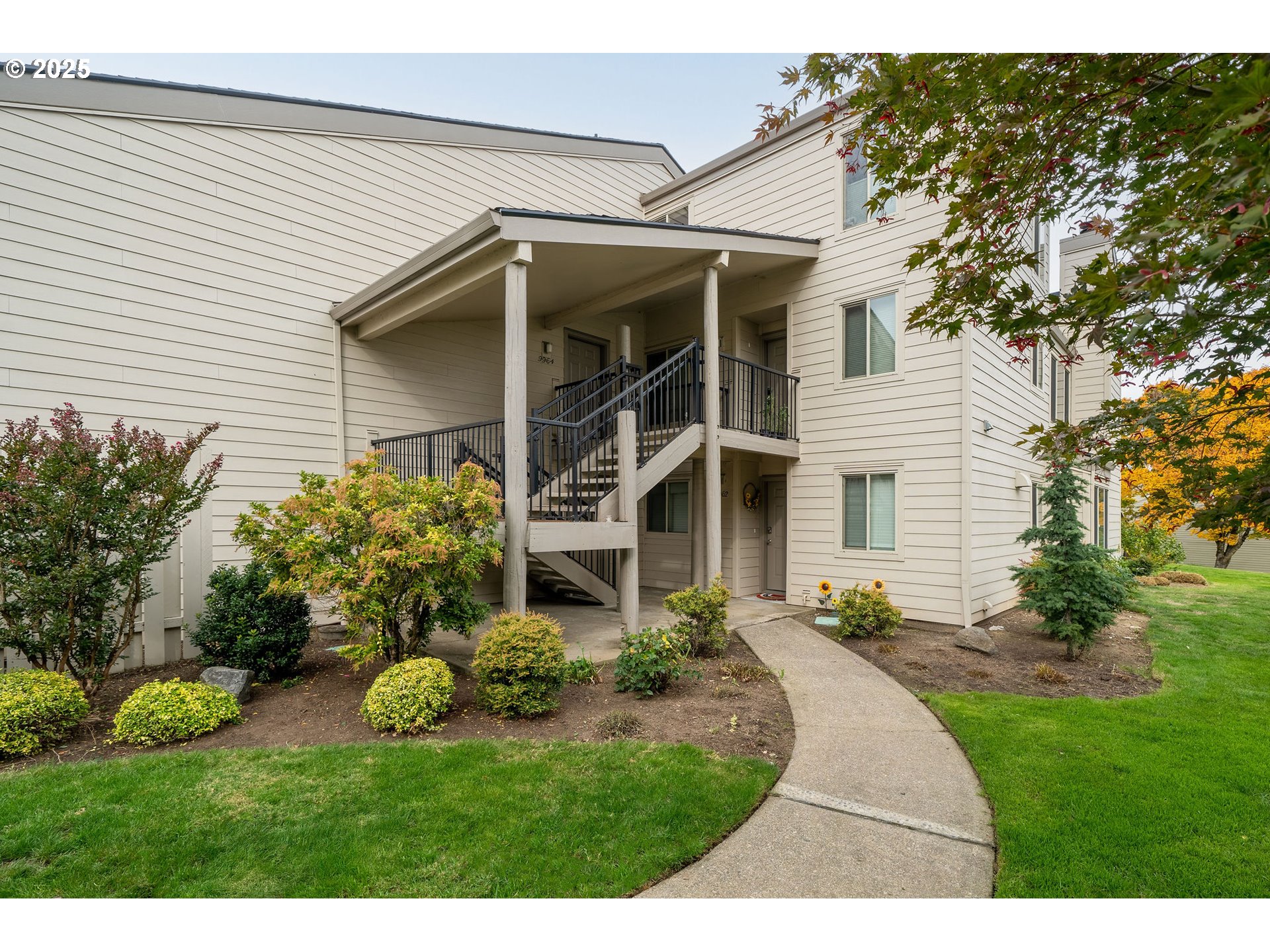 Photo #2: 454302939 Listing: Photo #2