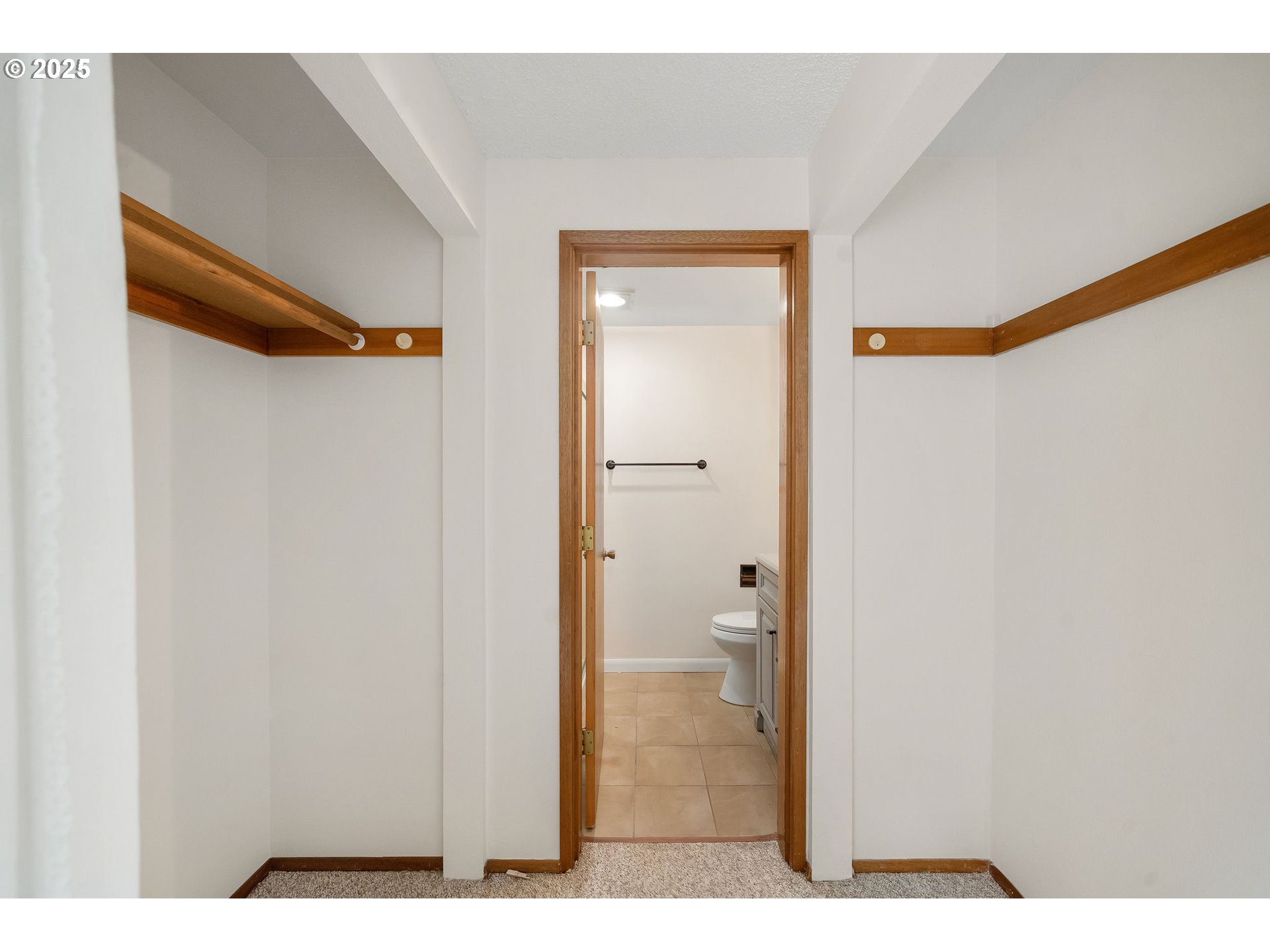 Photo #11: 454302939 Listing: Photo #11