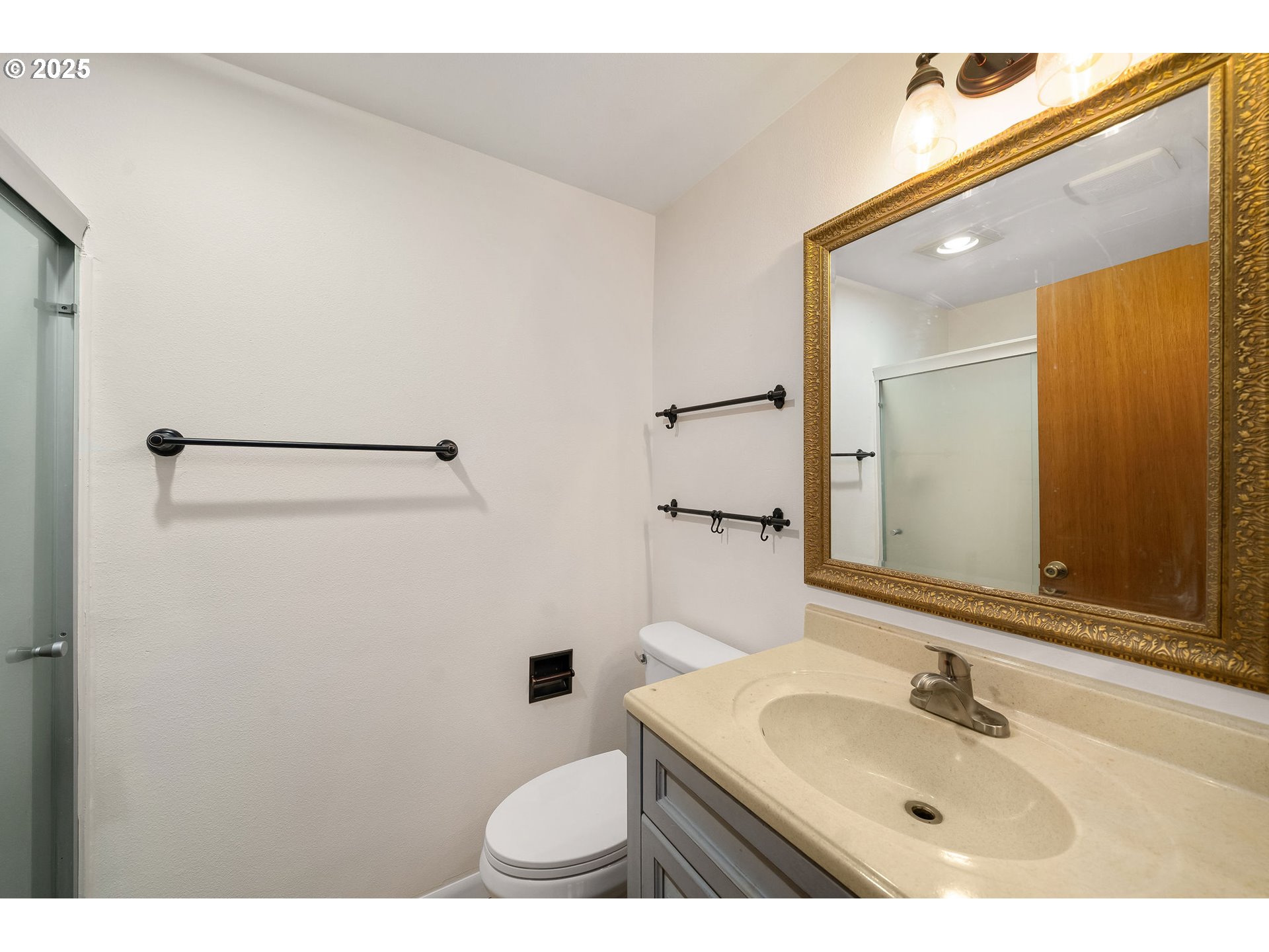 Photo #12: 454302939 Listing: Photo #12