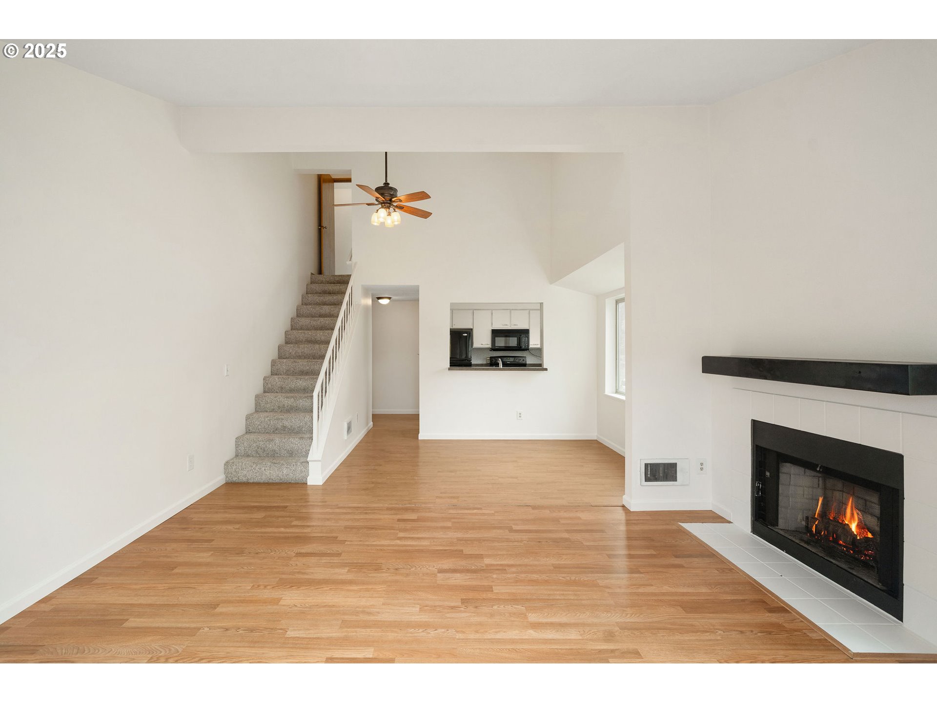 Photo #21: 454302939 Listing: Photo #21