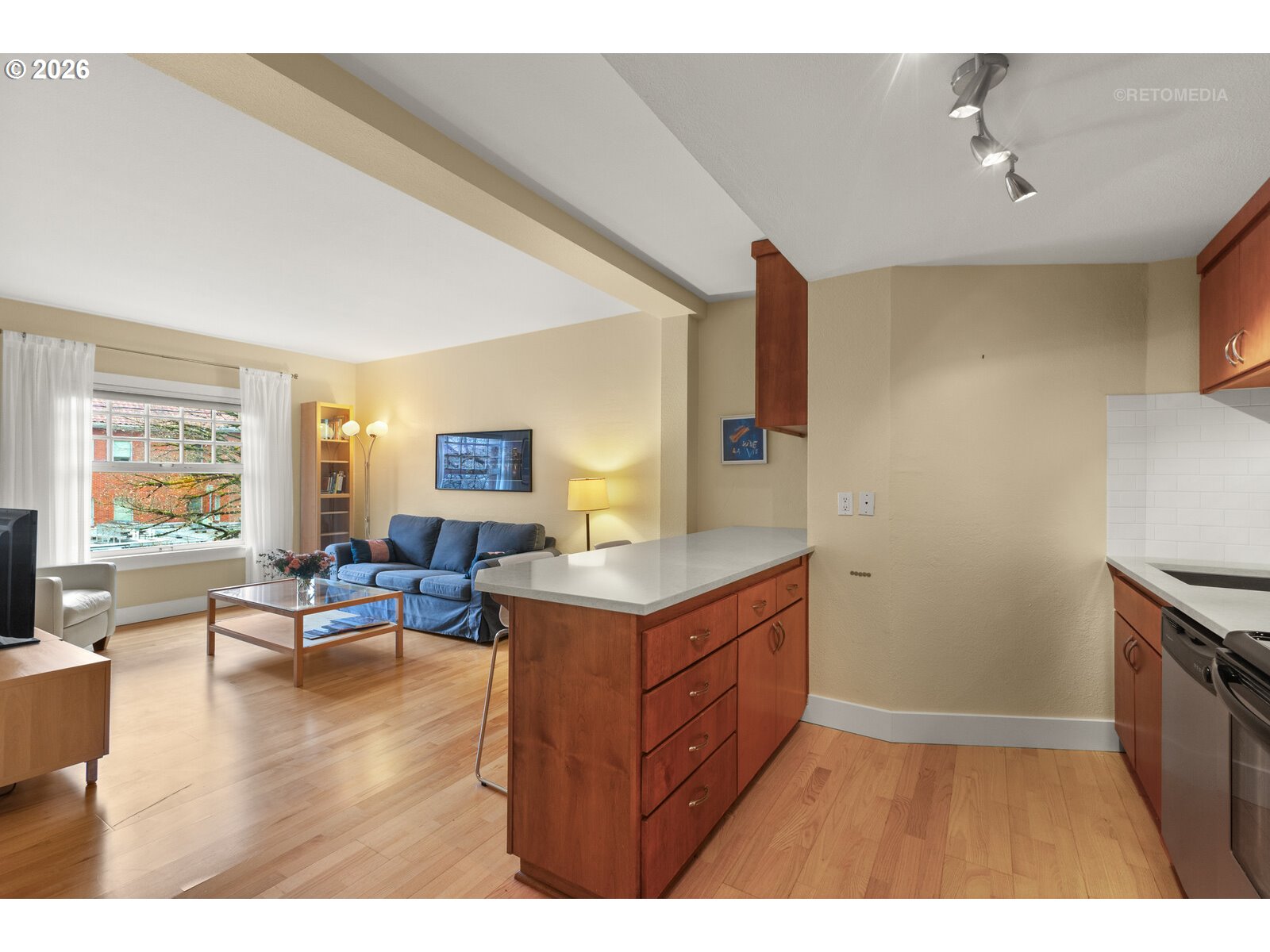 Photo #10: 454976331 Listing: Photo #10