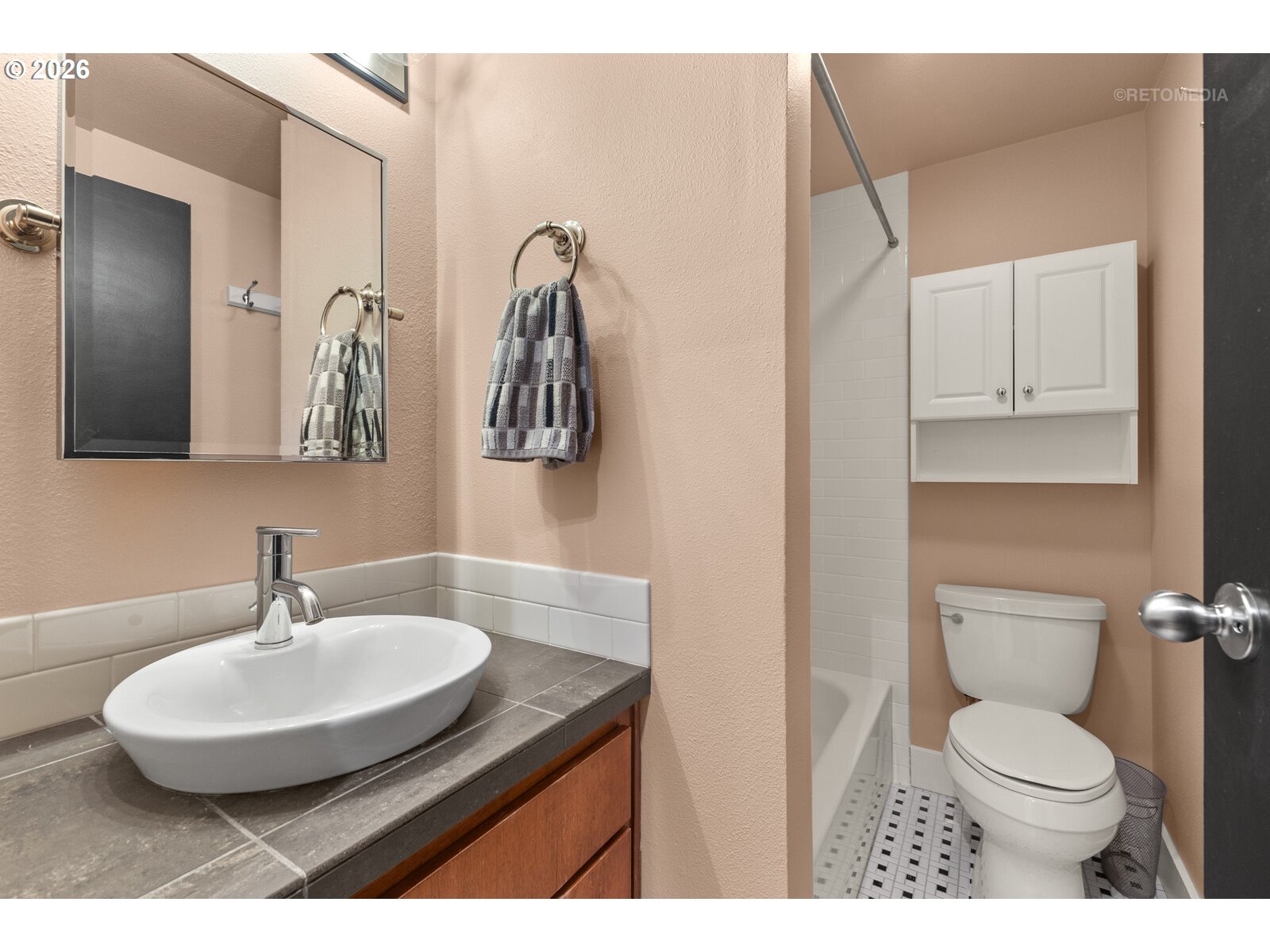 Photo #14: 454976331 Listing: Photo #14