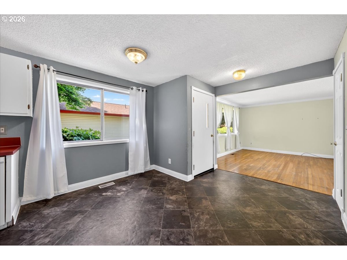 Photo #11: 455490808 Listing: Photo #11