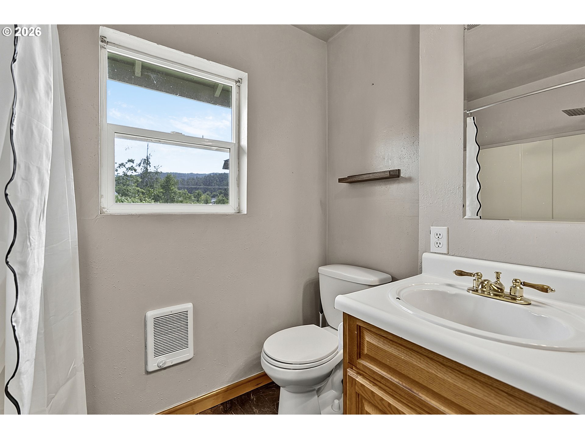 Property photo 18 of 46