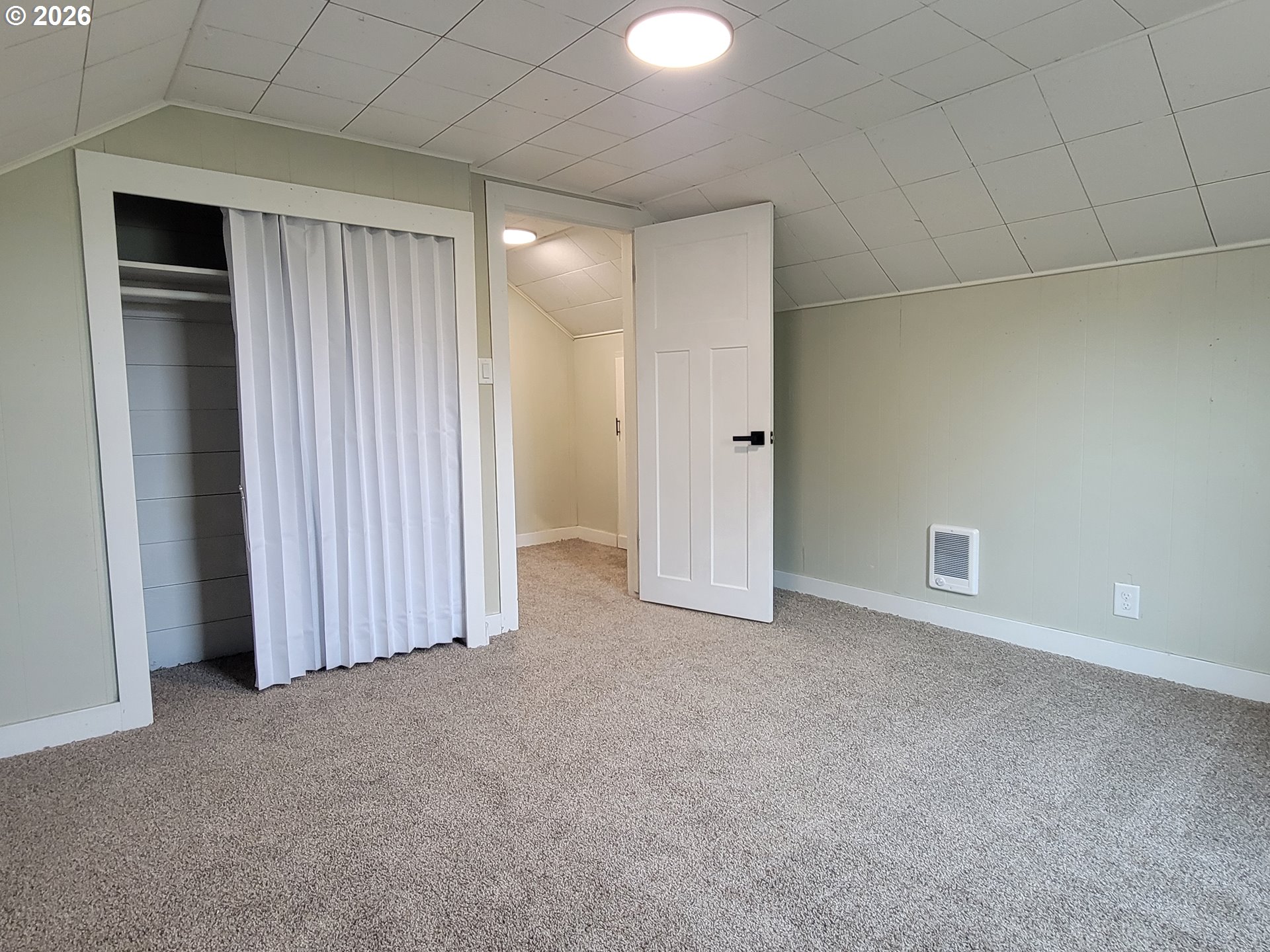 Property photo 36 of 44