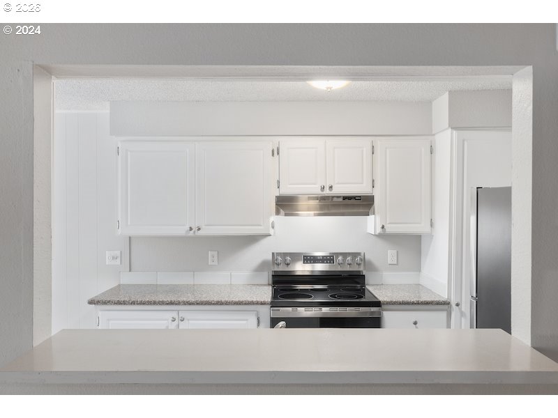 Photo #6: 456865680 Listing: Photo #6