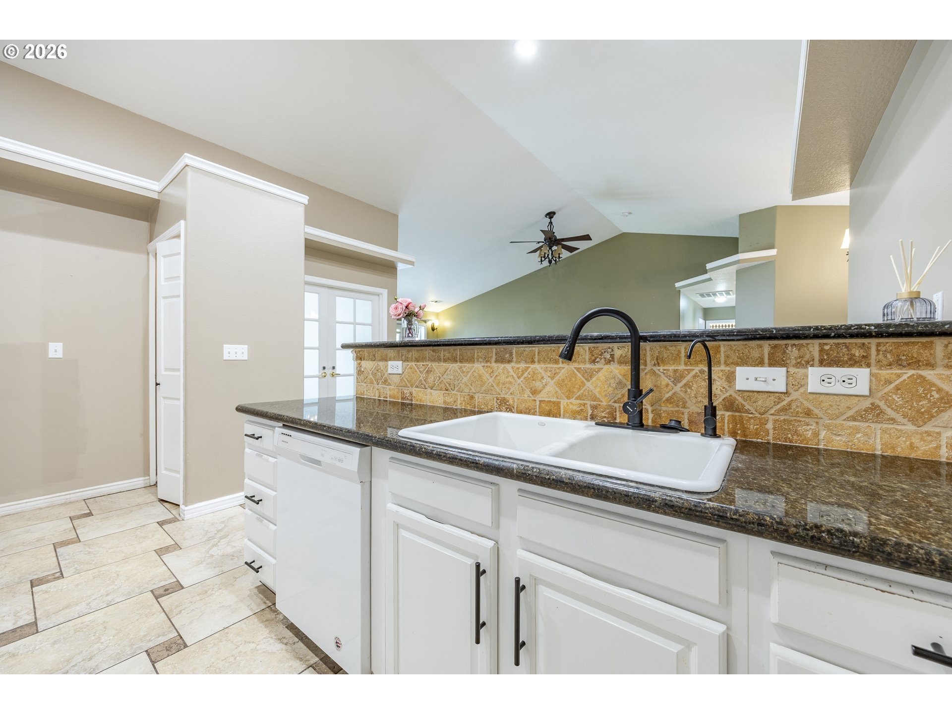 Property photo 21 of 41